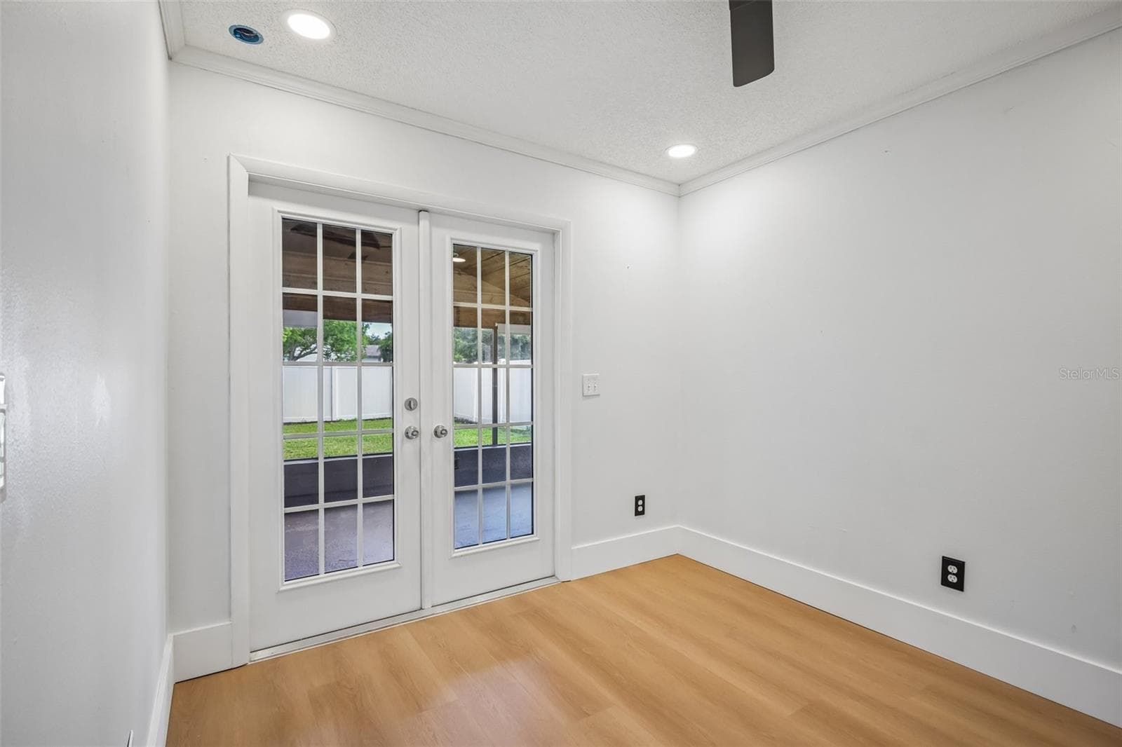 Single Family Residence at 2805 NORTHCOTE DR, PALM HARBOR, photo 20 of 37