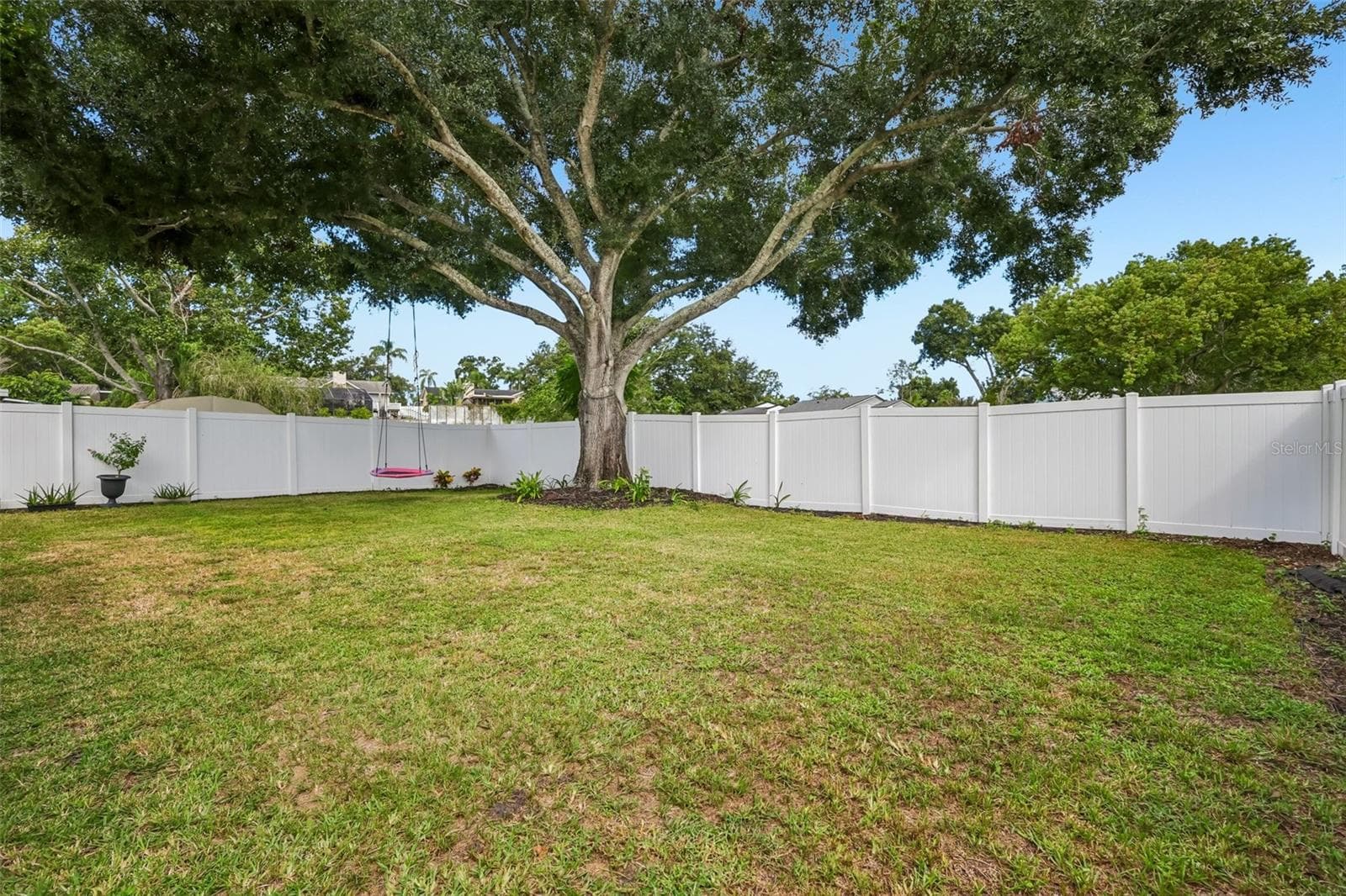 Single Family Residence at 2805 NORTHCOTE DR, PALM HARBOR, photo 25 of 37