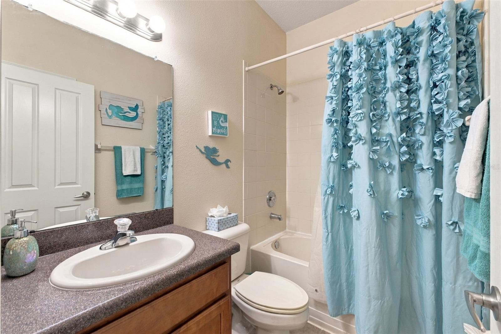 Townhouse at 10645 MARSHA DR, NEW PORT RICHEY, photo 23 of 65