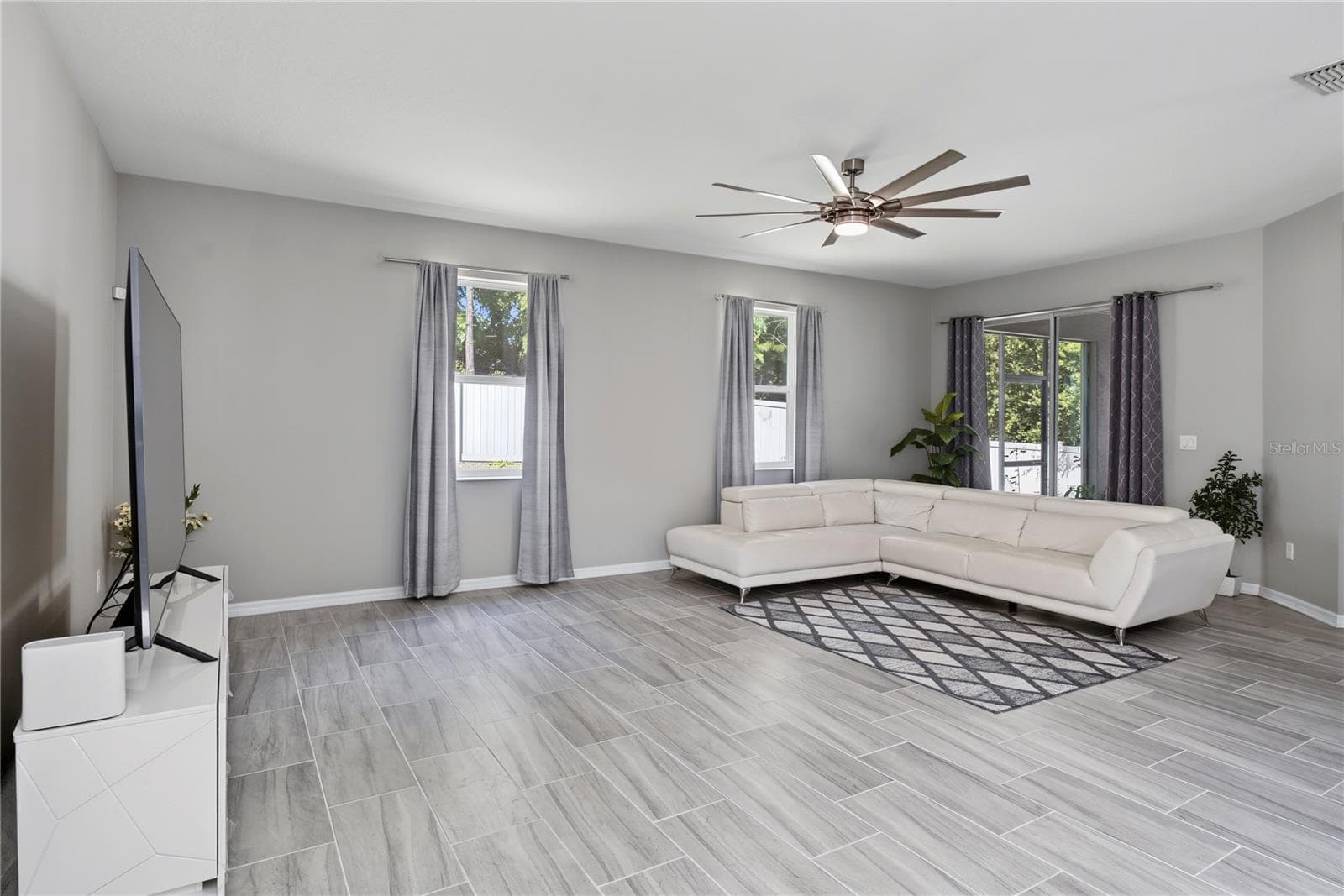 Single Family Residence at 2832 SUGAR MAGNOLIA DR, OCOEE, photo 22 of 42