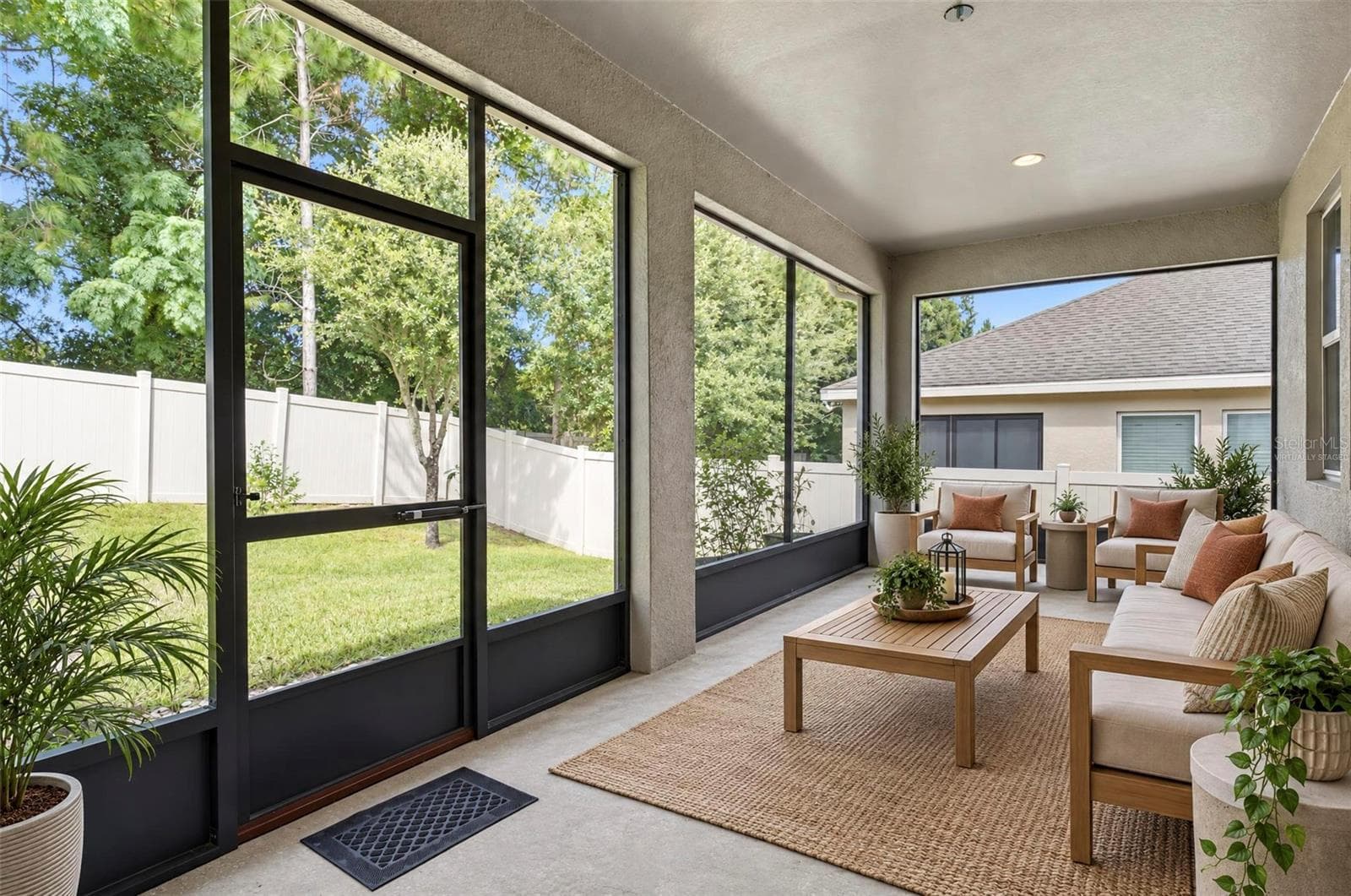 Virtually Staged - 2832 SUGAR MAGNOLIA DR, OCOEE
