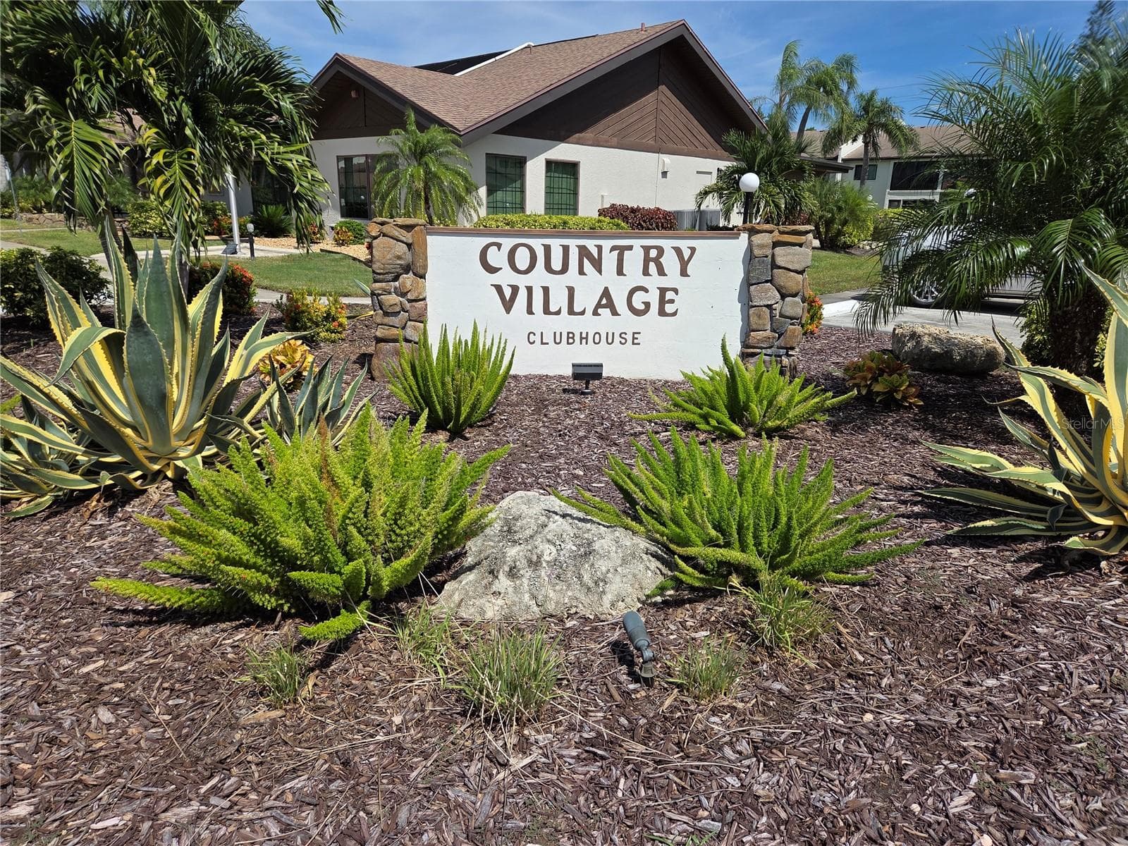 Condominium at 2822 72ND CT W #2163, BRADENTON, photo 2 of 10