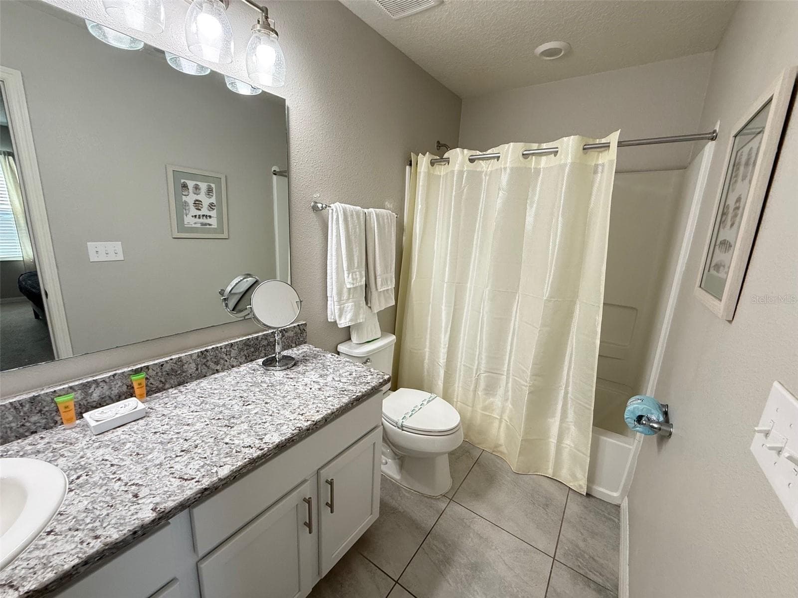 Townhouse at 5147 ADELAIDE DR, KISSIMMEE, photo 16 of 26