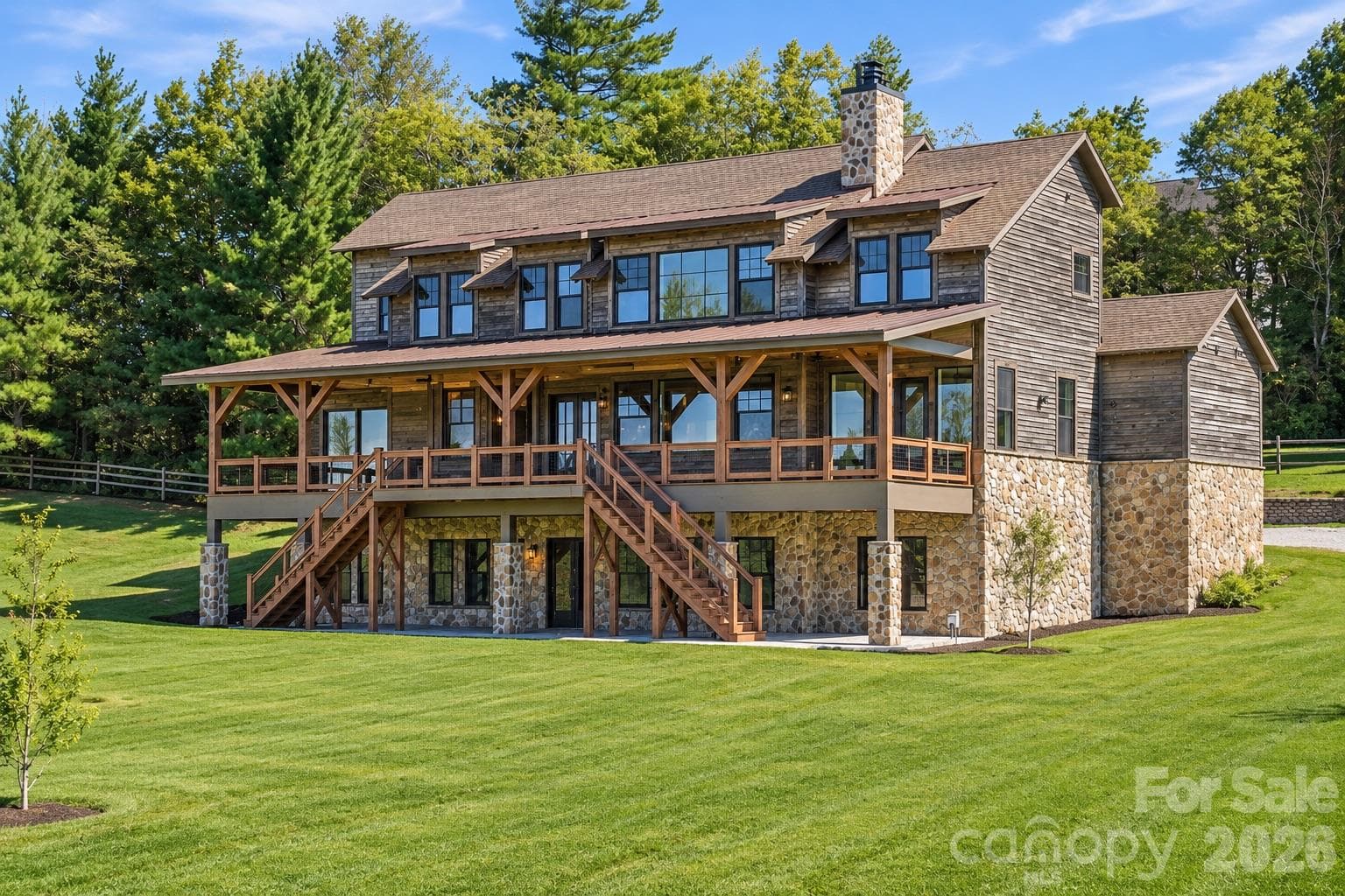 Single Family Residence at 119 Summer Day Drive, Blowing Rock, photo 3 of 48