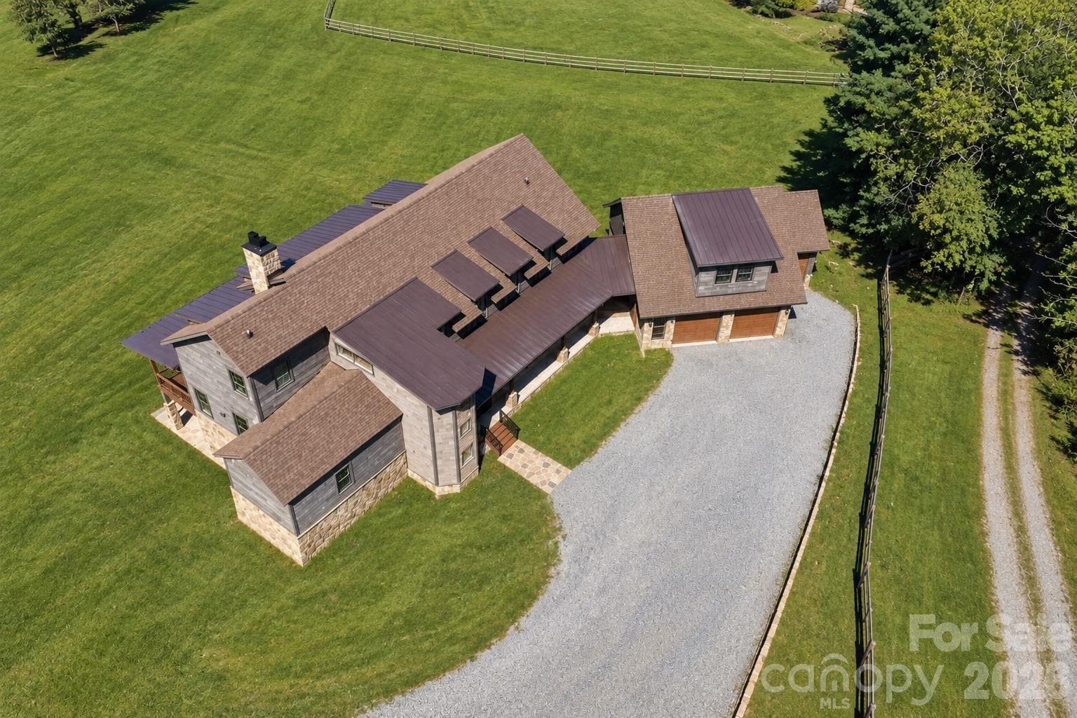 Single Family Residence at 119 Summer Day Drive, Blowing Rock, photo 40 of 48