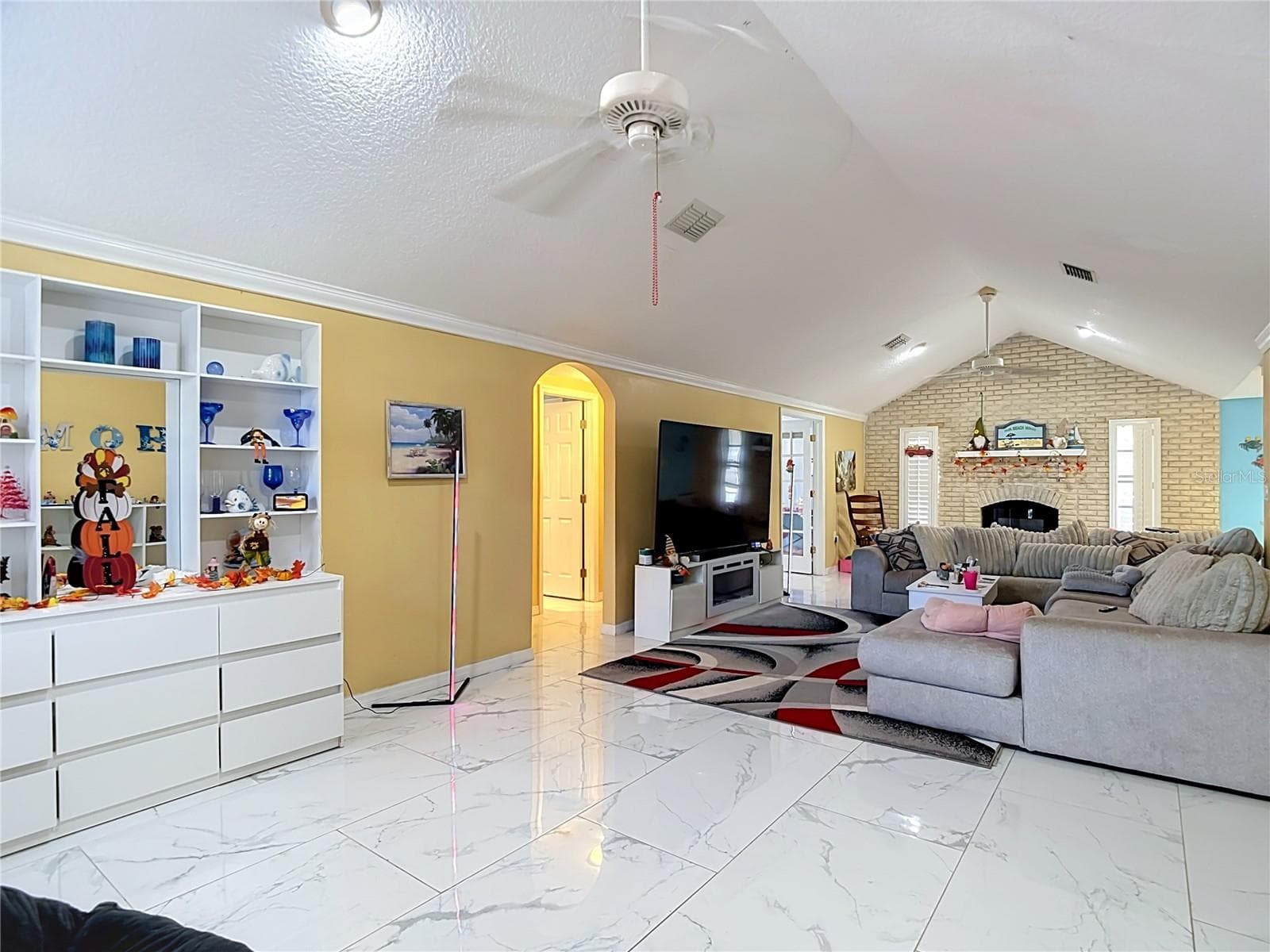 Single Family Residence at 13920 BARNARD AVE, HUDSON, photo 9 of 59