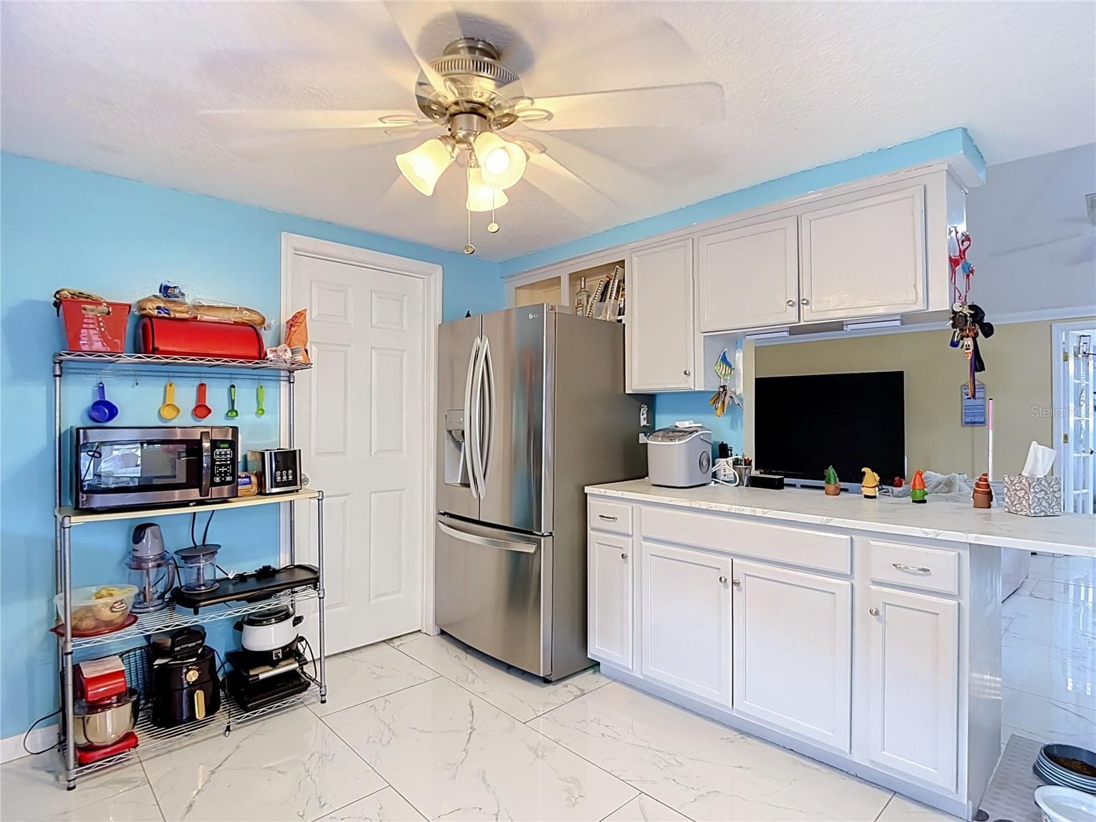 Single Family Residence at 13920 BARNARD AVE, HUDSON, photo 24 of 59