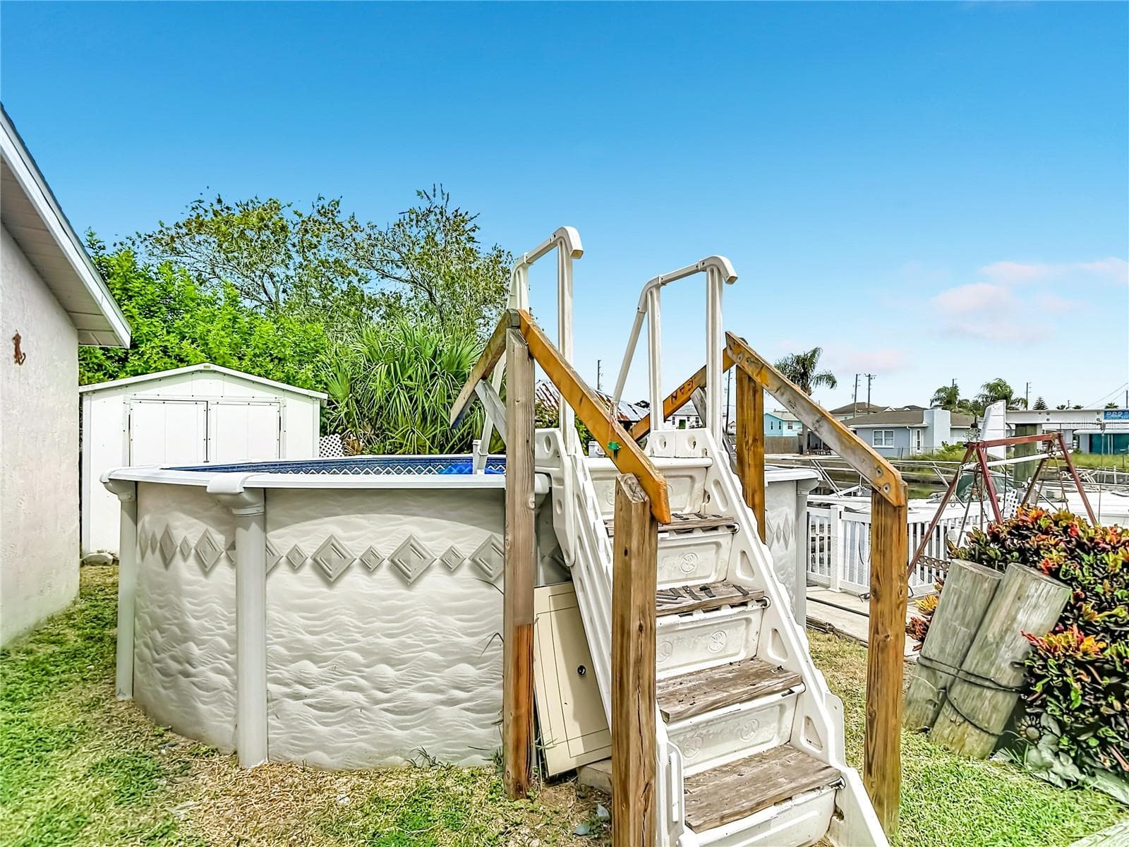Single Family Residence at 13920 BARNARD AVE, HUDSON, photo 55 of 59