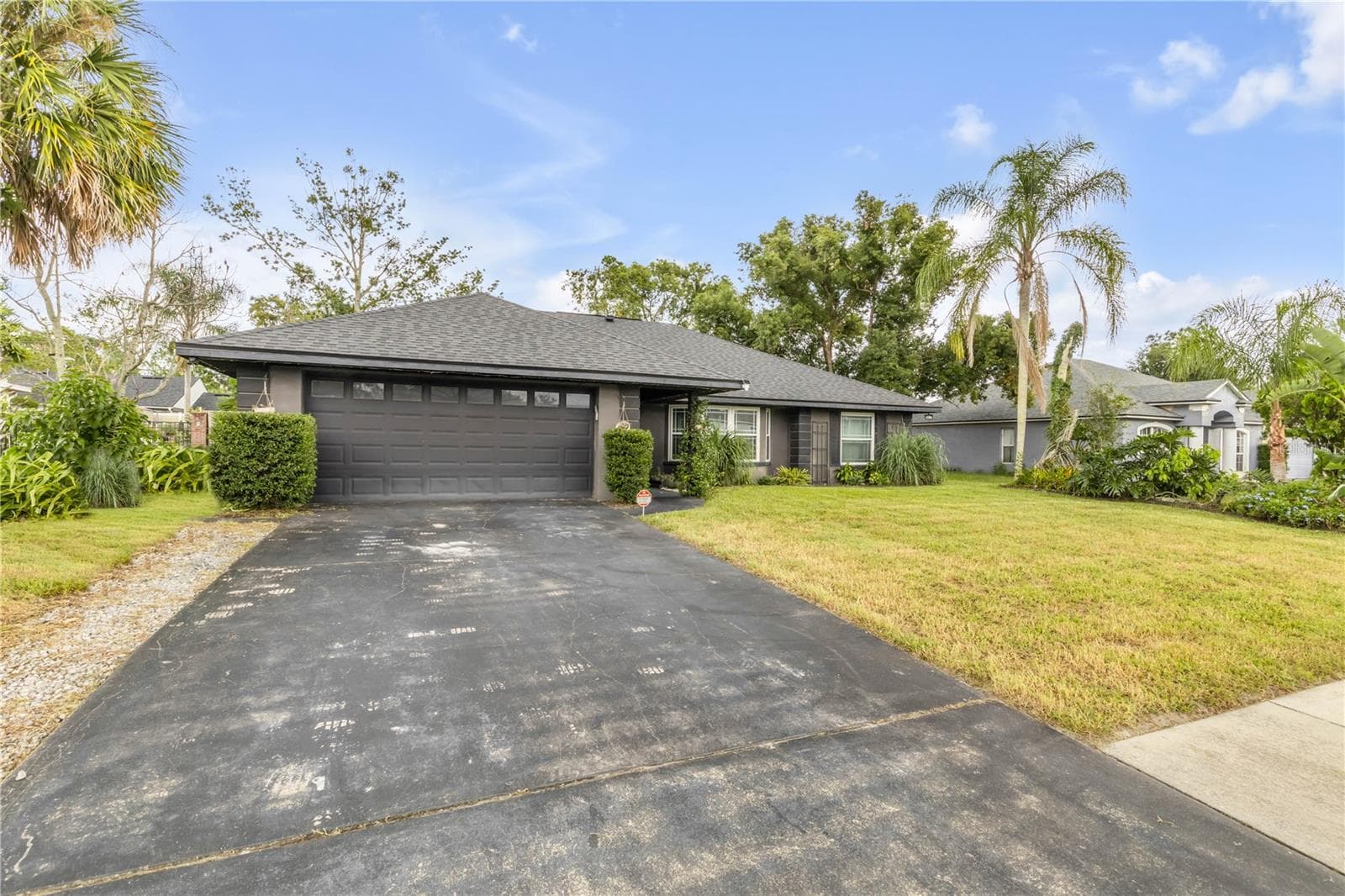 Single Family Residence at 519 BIRCHWOOD LN, DELTONA, photo 2 of 30