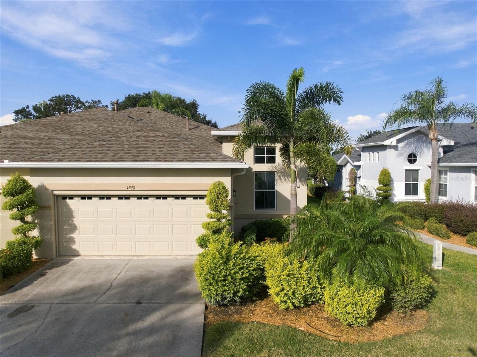 Condominium at 1248 LYNDHURST GREENS DR #1248, SUN CITY CENTER, photo 2 of 35