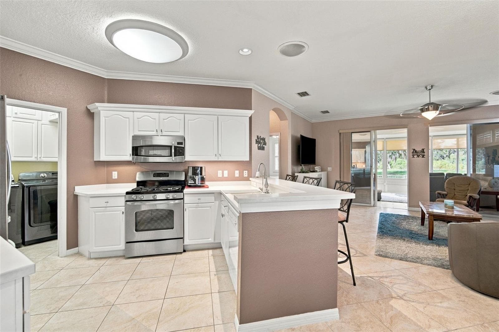 Condominium at 1248 LYNDHURST GREENS DR #1248, SUN CITY CENTER, photo 23 of 35