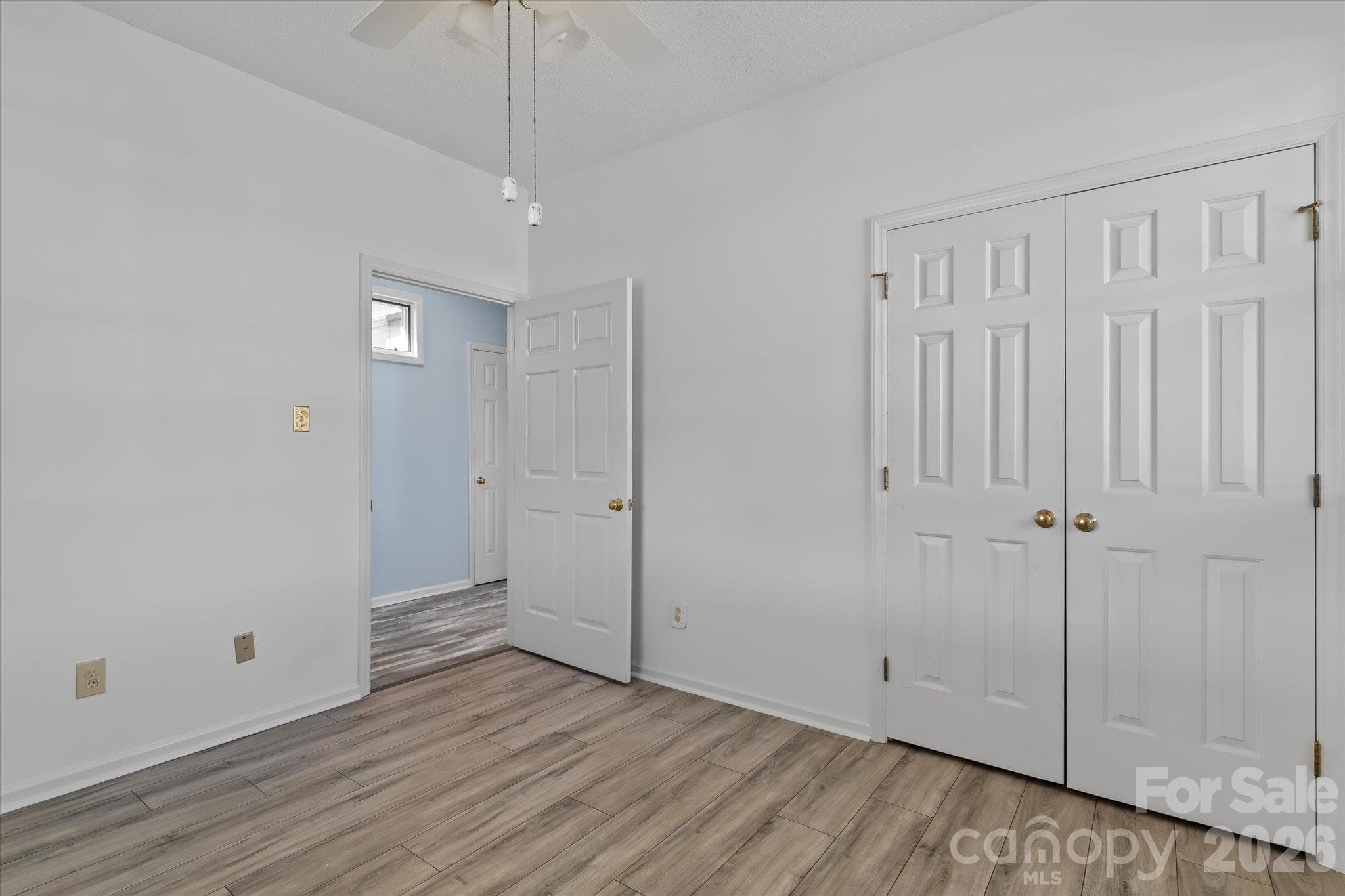 Townhouse at Cornelius, photo 9 of 33