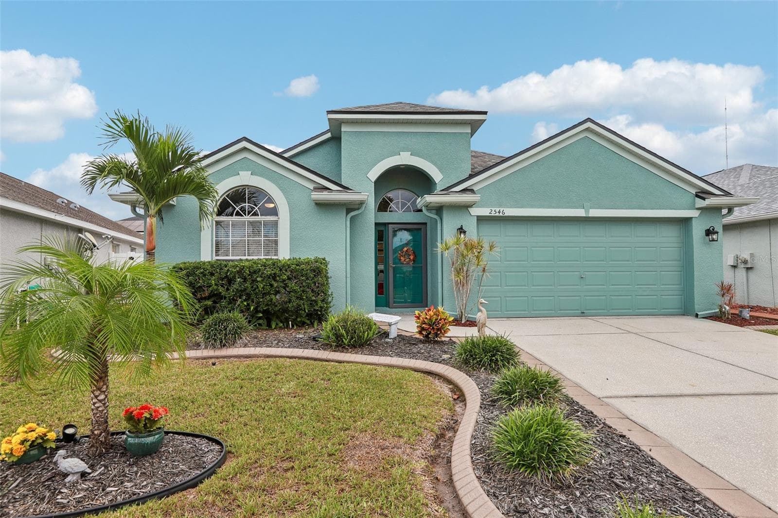 2546 ARROWPOINTE DR