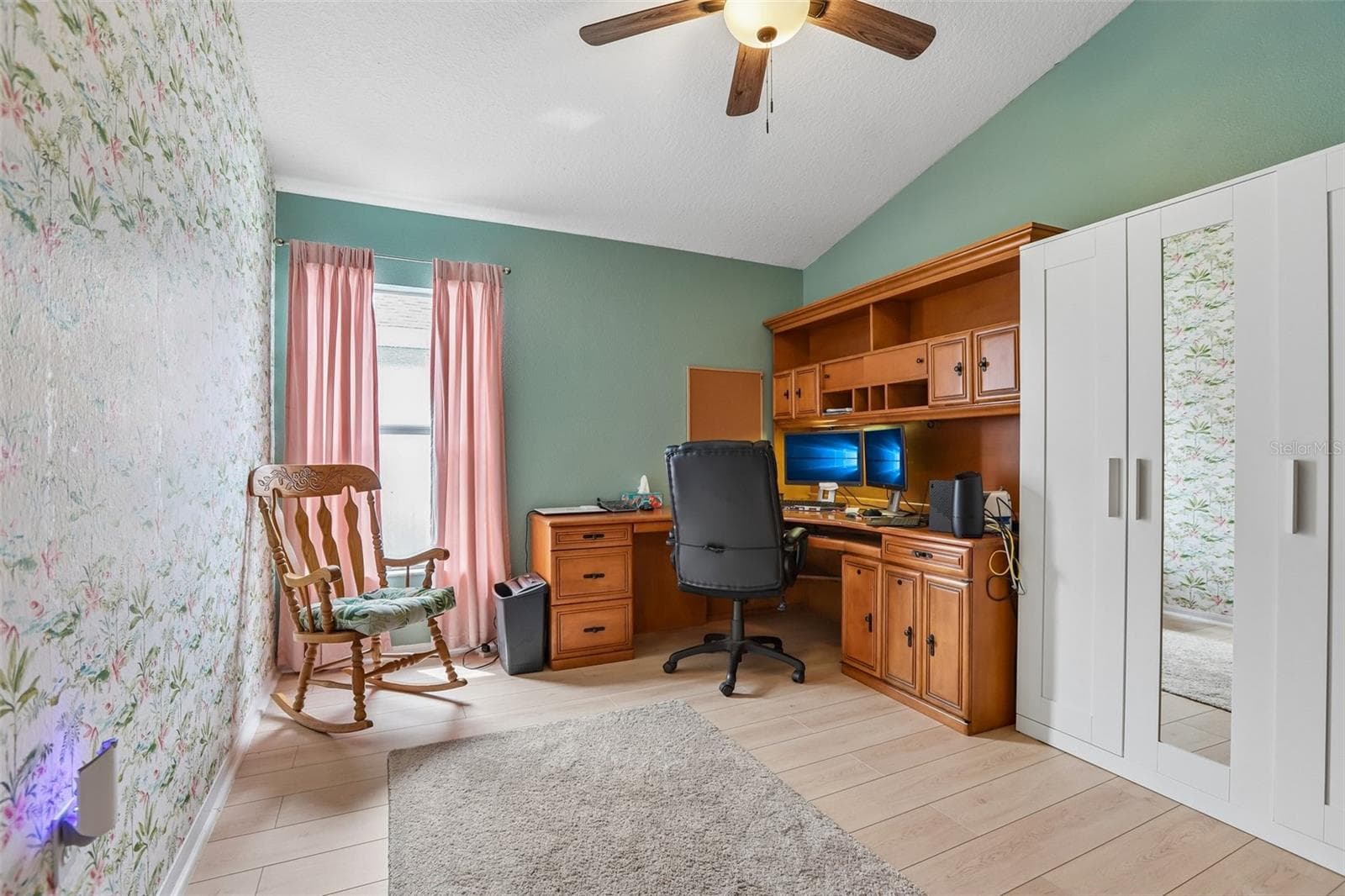 Single Family Residence at 2546 ARROWPOINTE DR, HOLIDAY, photo 20 of 36
