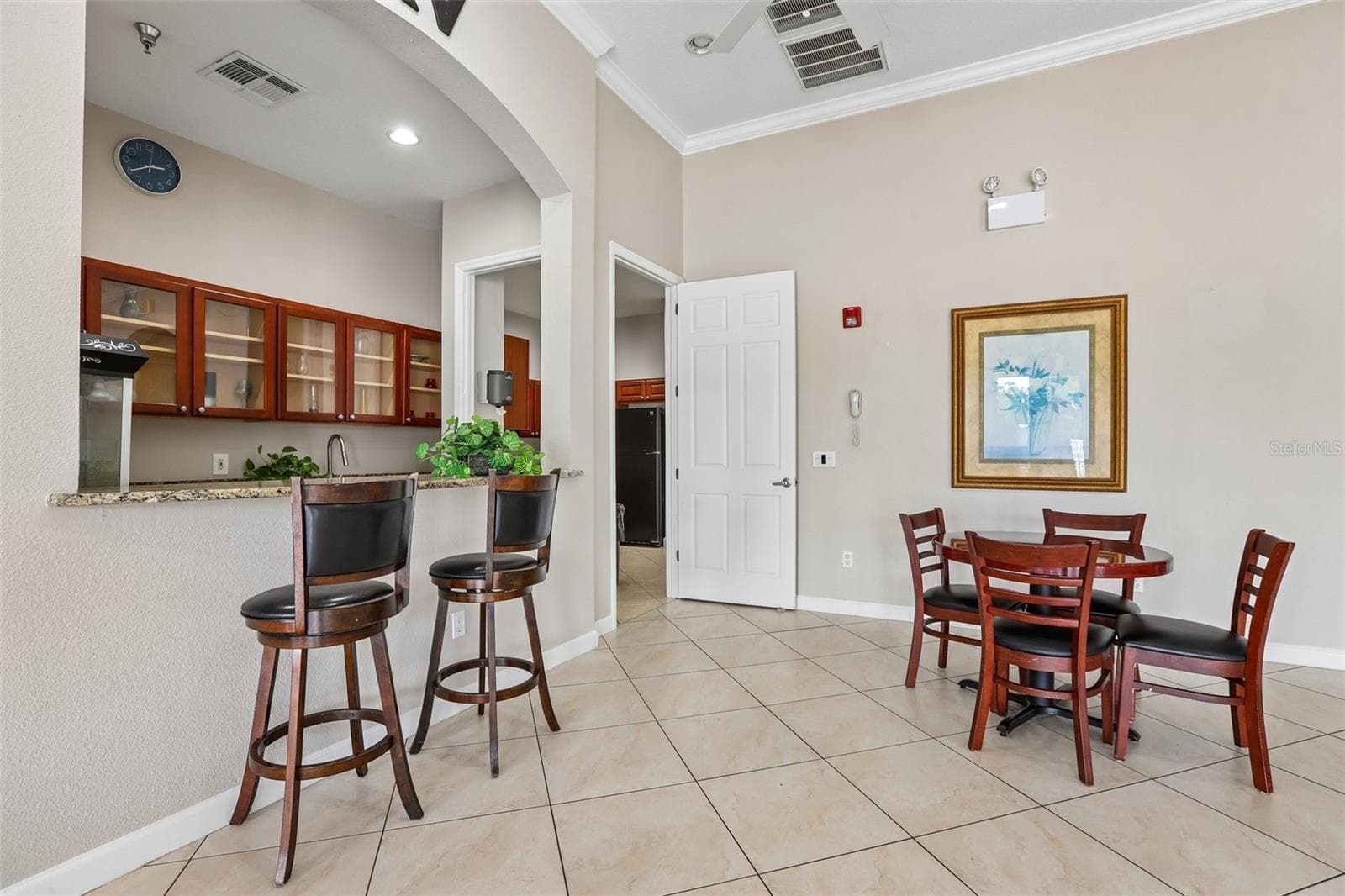 Single Family Residence at 2546 ARROWPOINTE DR, HOLIDAY, photo 31 of 36