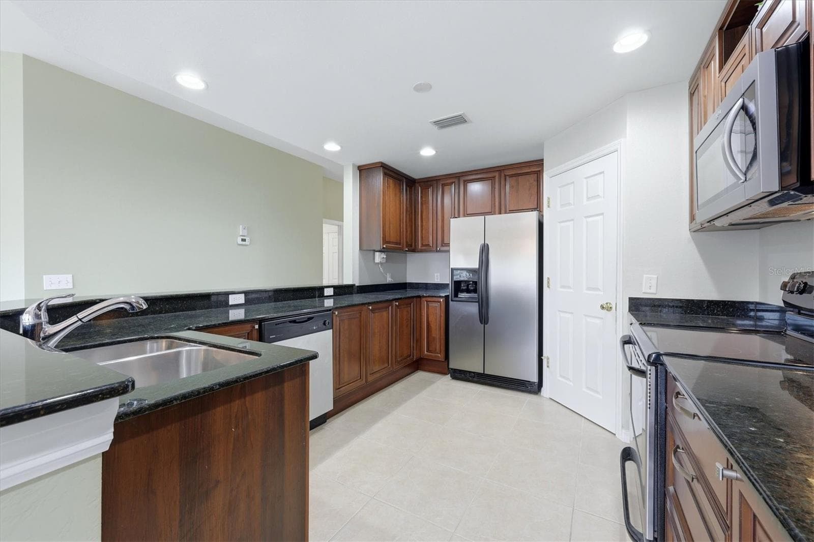 Condominium at 3116 CLUB DR #225, PORT CHARLOTTE, photo 17 of 80