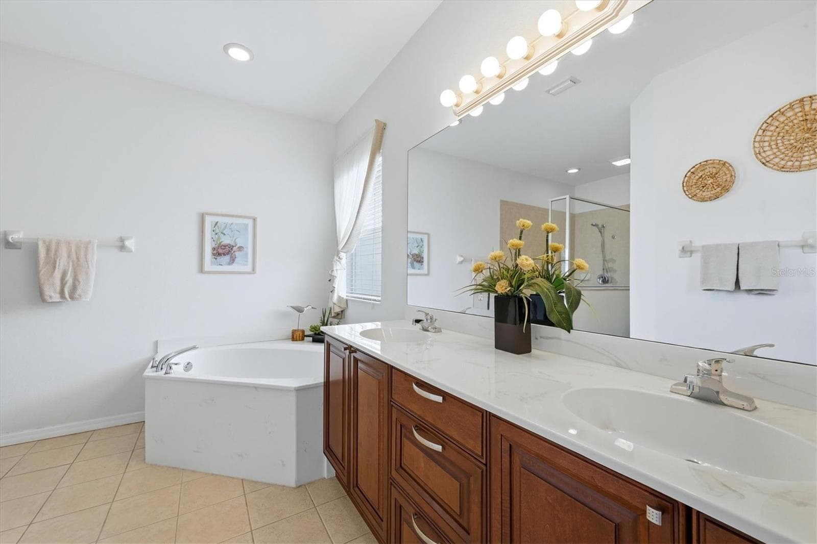 Condominium at 3116 CLUB DR #225, PORT CHARLOTTE, photo 24 of 80
