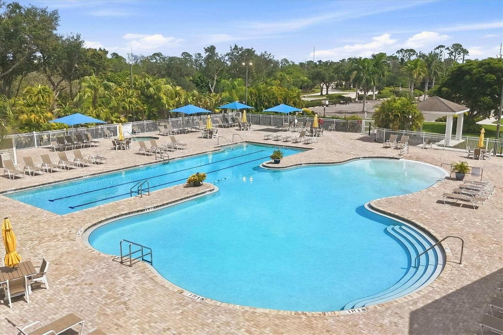 Condominium at 3116 CLUB DR #225, PORT CHARLOTTE, photo 70 of 80