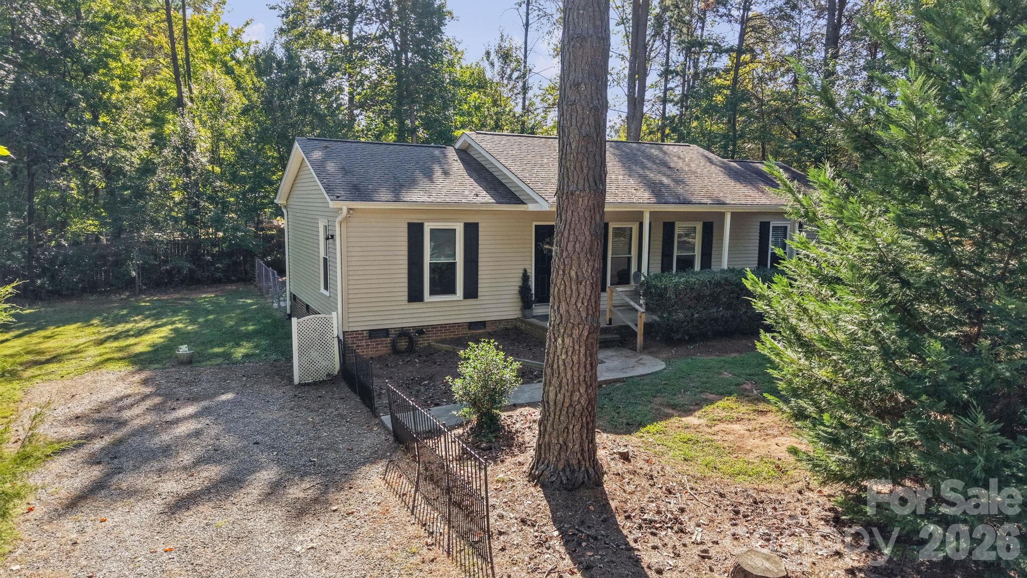 Single Family Residence at 106 Brookridge Lane, Mooresville, photo 24 of 25