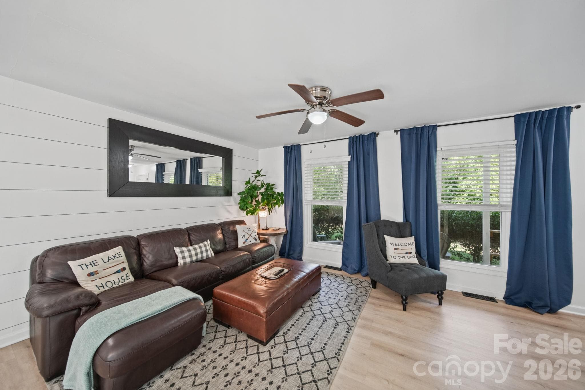 Single Family Residence at 106 Brookridge Lane, Mooresville, photo 6 of 25
