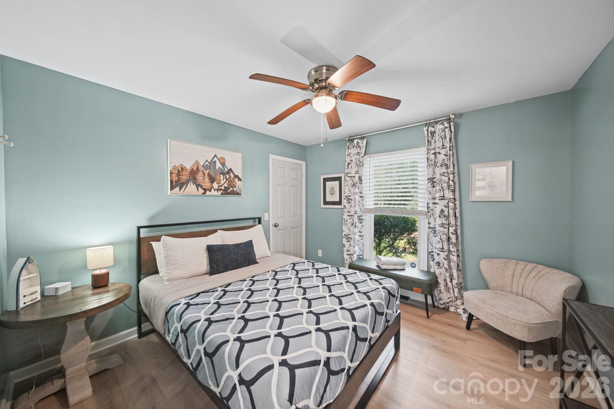 Single Family Residence at 106 Brookridge Lane, Mooresville, photo 13 of 25