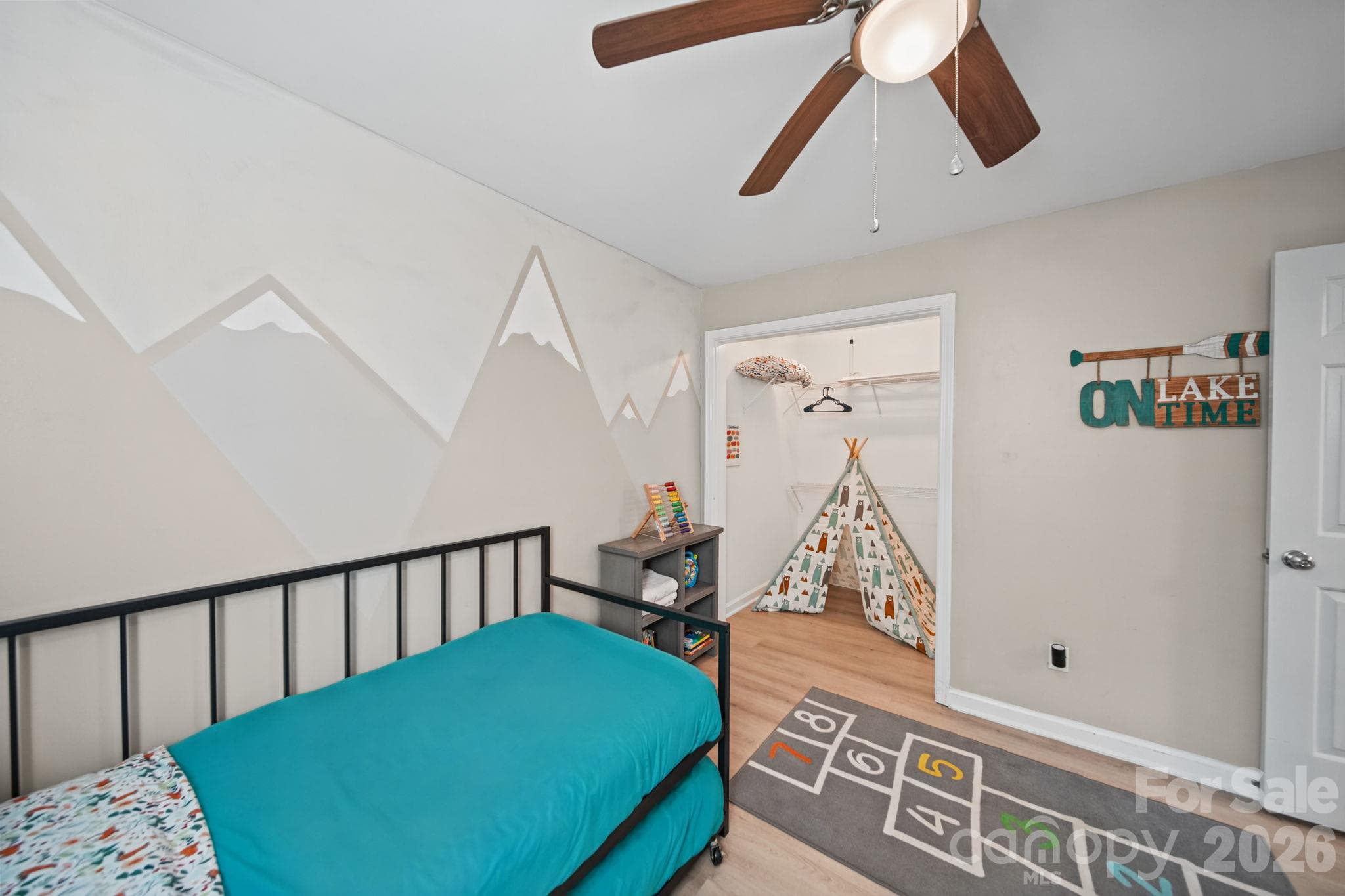 Single Family Residence at 106 Brookridge Lane, Mooresville, photo 16 of 25