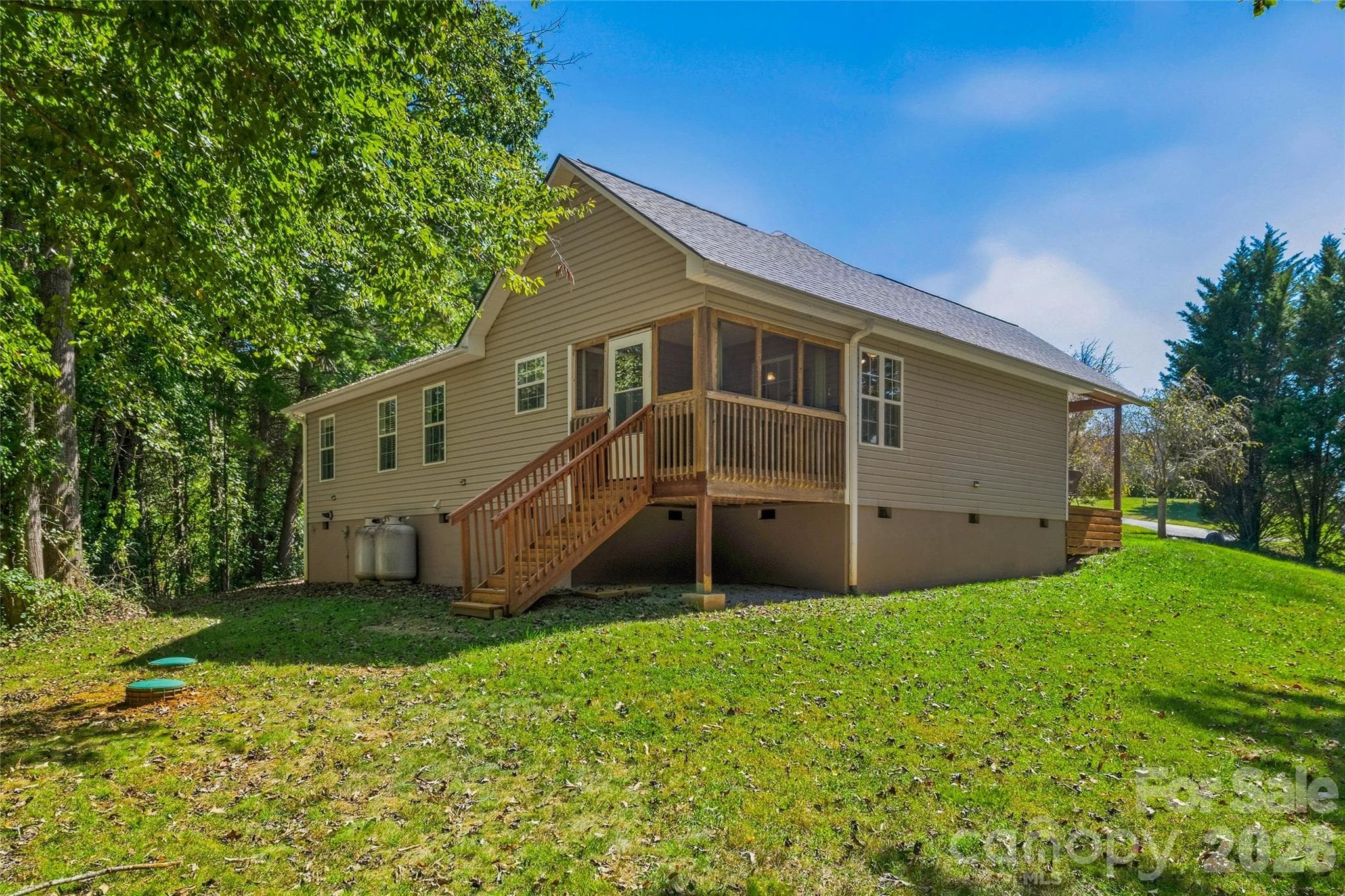 .87 acres - 8 Maltese Lane, Weaverville