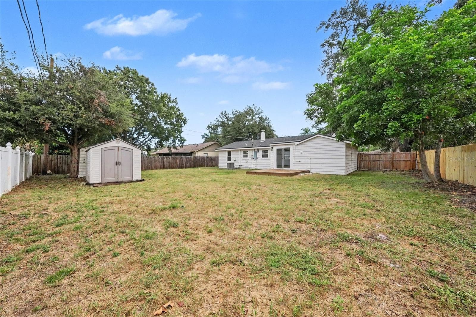 Single Family Residence at 6711 S GABRIELLE ST, TAMPA, photo 4 of 41