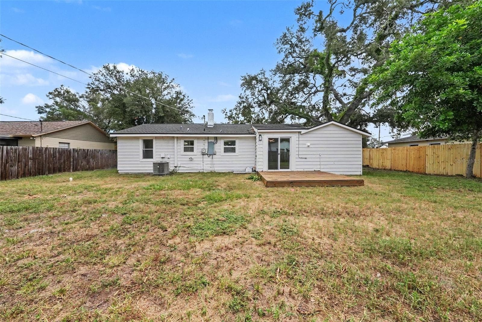 Single Family Residence at 6711 S GABRIELLE ST, TAMPA, photo 6 of 41
