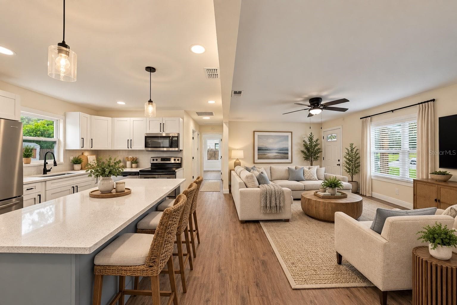Single Family Residence at 6711 S GABRIELLE ST, TAMPA, photo 12 of 41