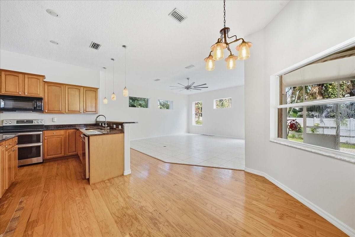 Single Family Residence at 124 SONYA DR, COCOA, photo 18 of 99