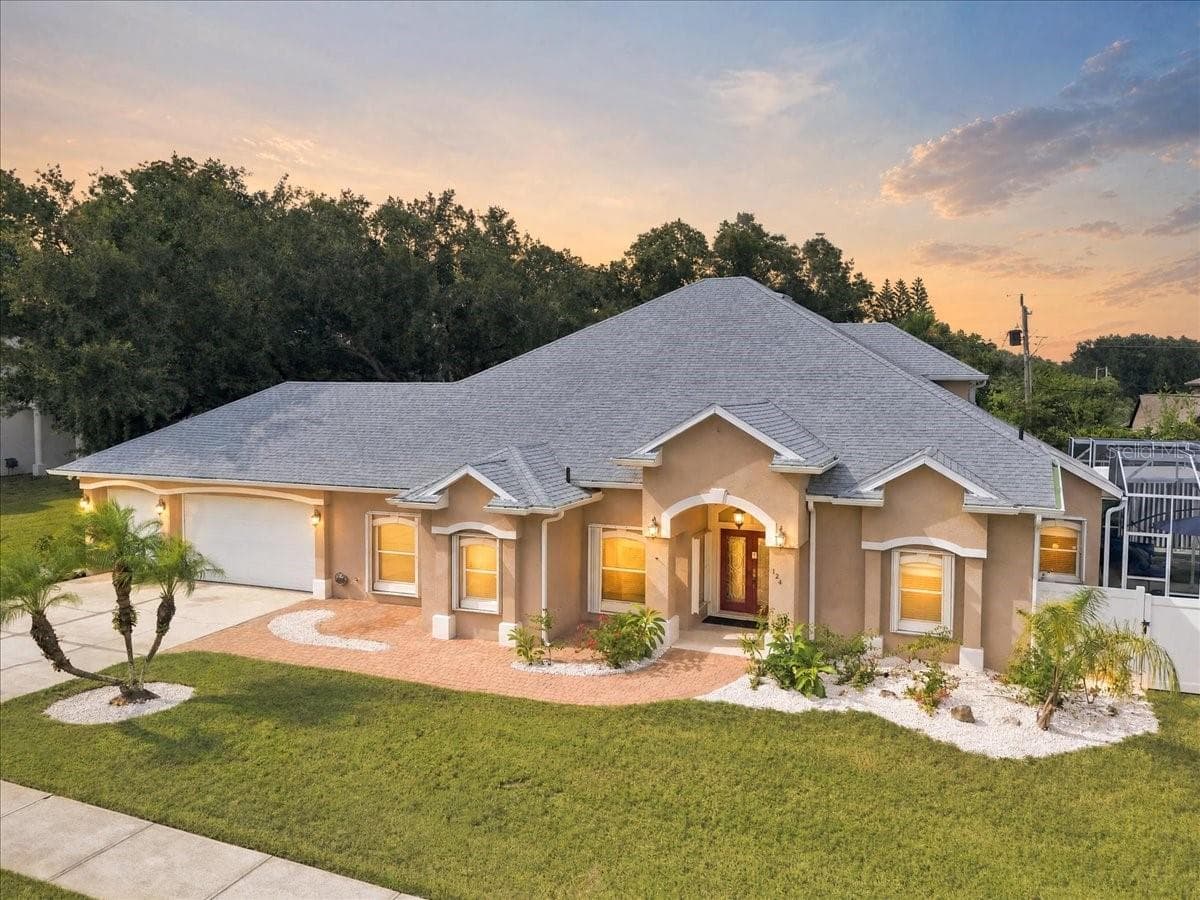 Single Family Residence at 124 SONYA DR, COCOA, photo 4 of 99