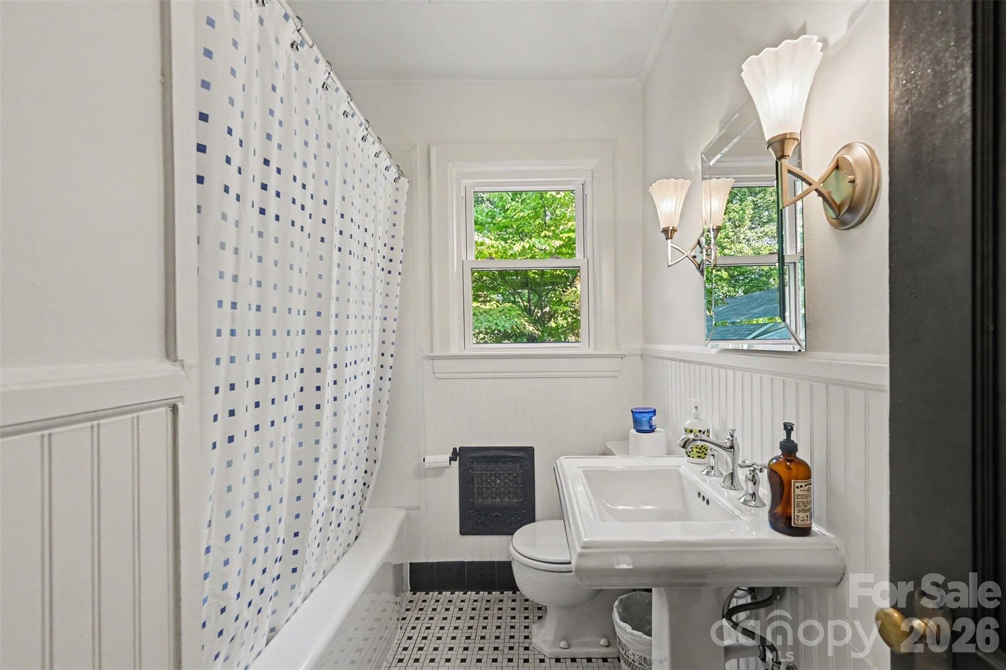 1st Floor Bath - 1301 Pinecrest Avenue, Charlotte