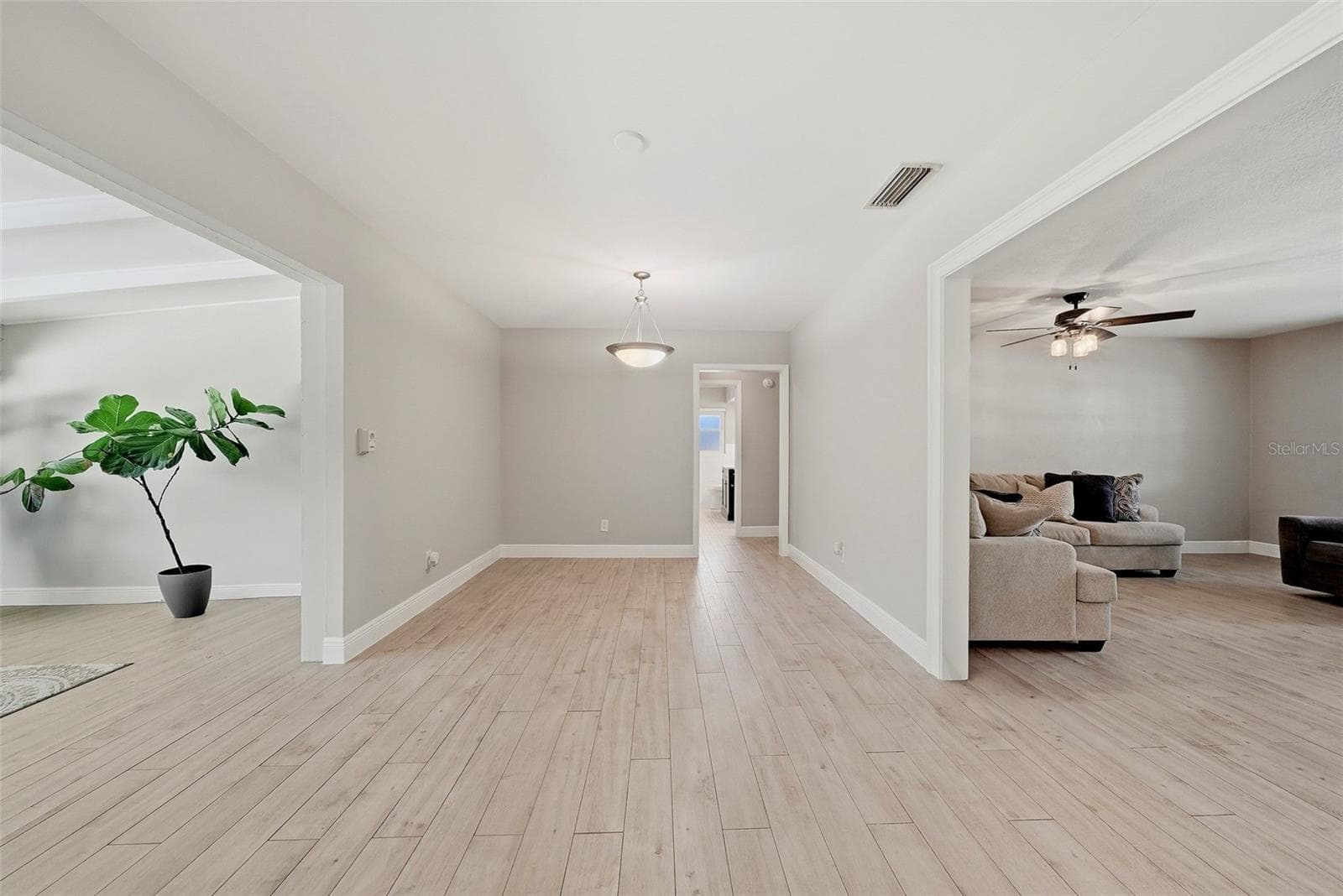 Single Family Residence at 6675 COLONY DR S, ST PETERSBURG, photo 8 of 65