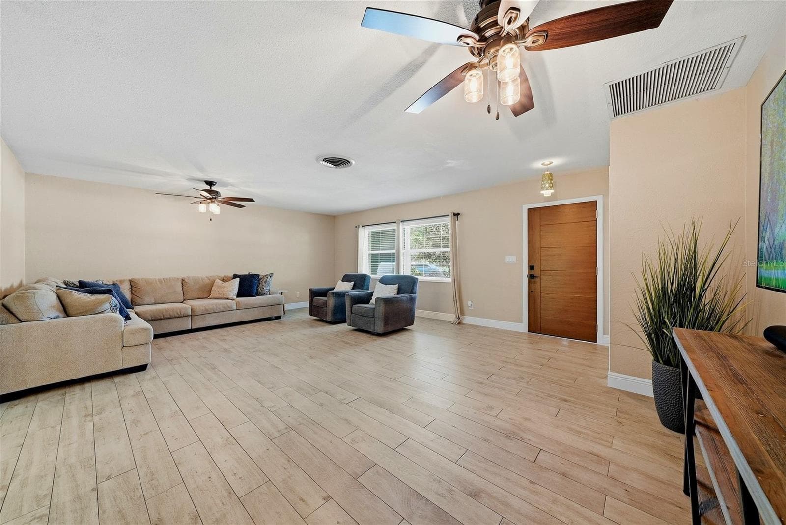 Single Family Residence at 6675 COLONY DR S, ST PETERSBURG, photo 13 of 65