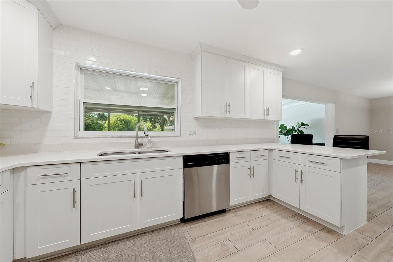 Single Family Residence at 6675 COLONY DR S, ST PETERSBURG, photo 22 of 65
