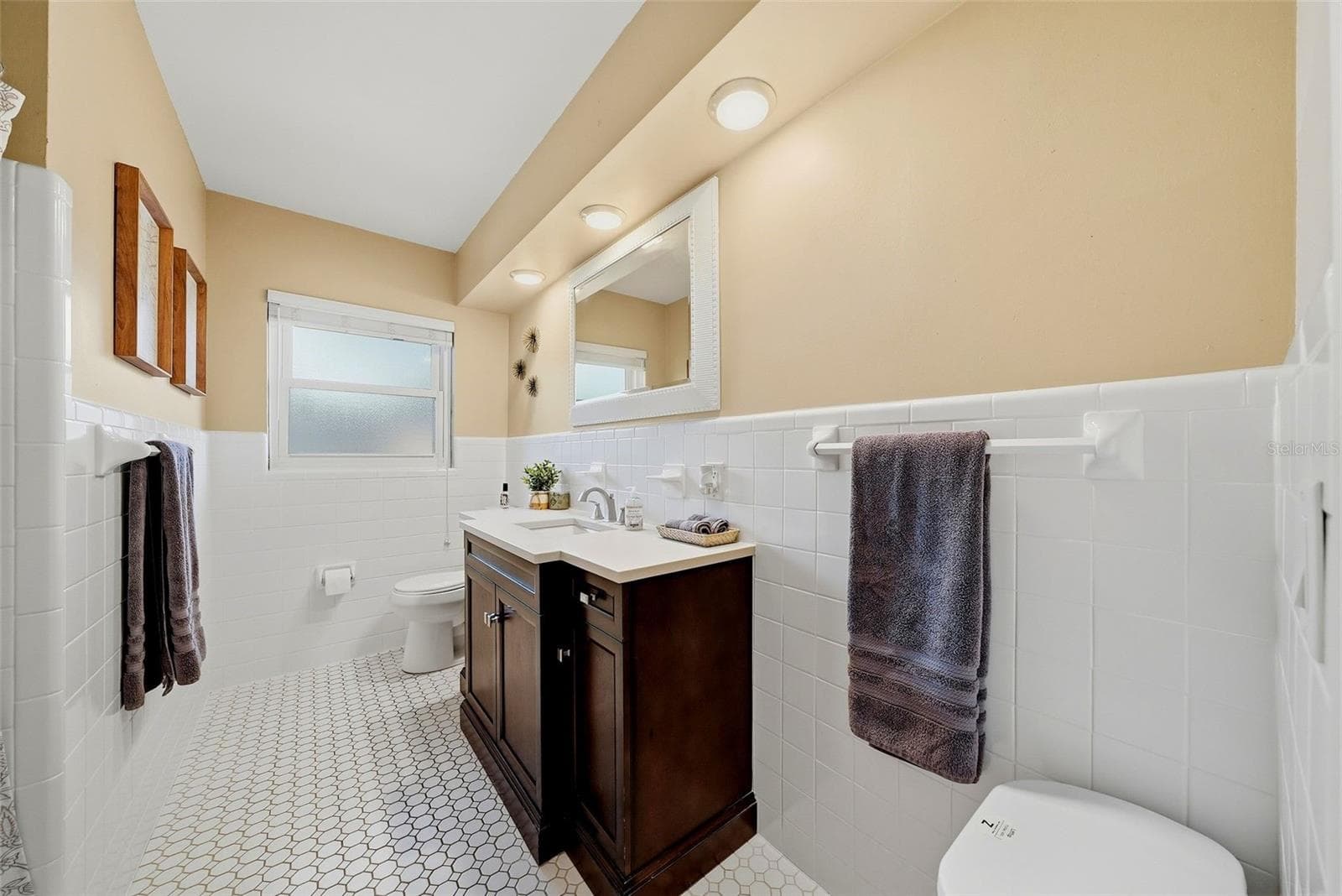 Single Family Residence at 6675 COLONY DR S, ST PETERSBURG, photo 33 of 65