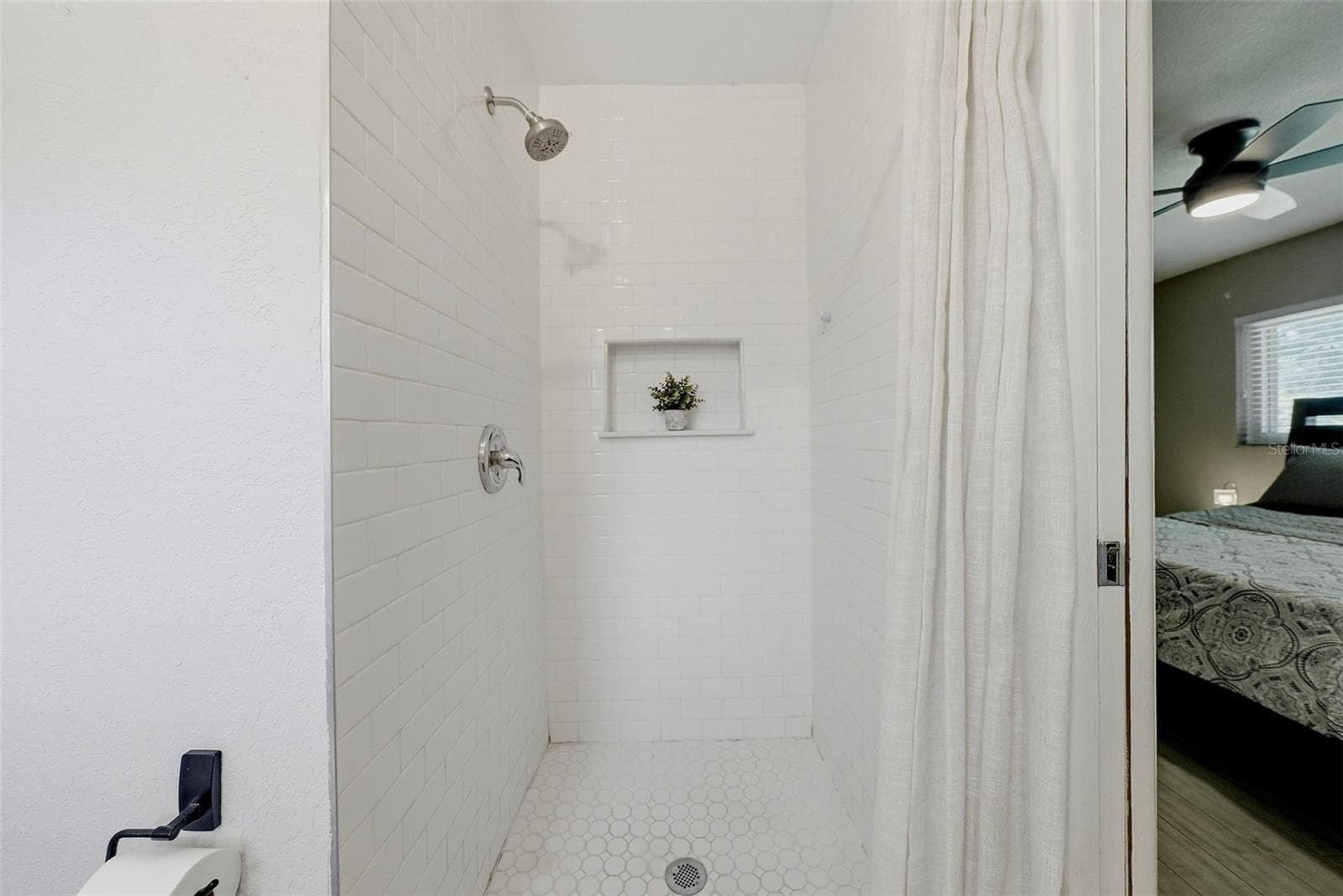 Single Family Residence at 6675 COLONY DR S, ST PETERSBURG, photo 36 of 65