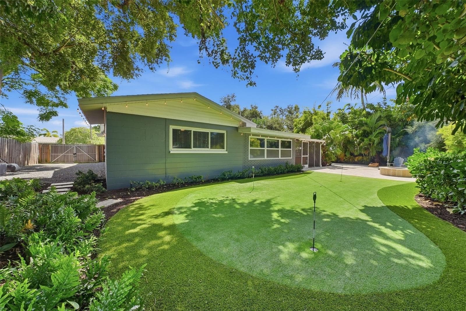 Single Family Residence at 6675 COLONY DR S, ST PETERSBURG, photo 39 of 65