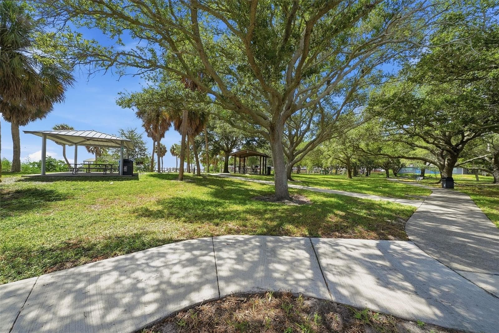 Bay Vista ParkPavillions - 6675 COLONY DR S, ST PETERSBURG