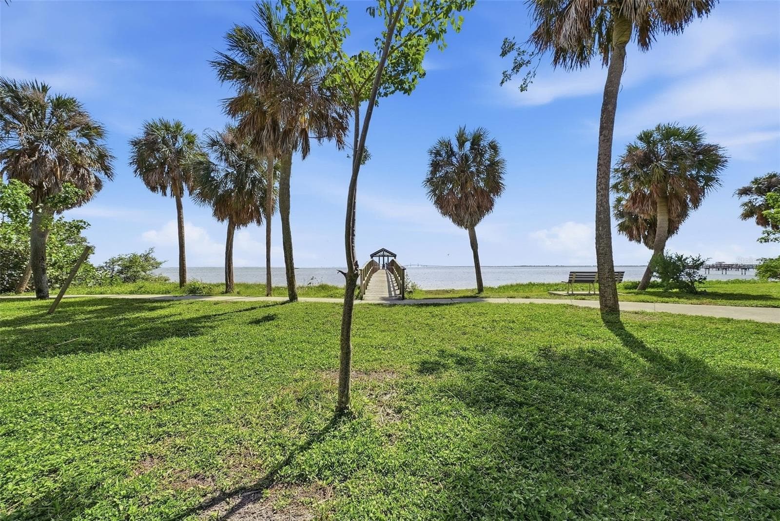 Bay Vista ParkPier - 6675 COLONY DR S, ST PETERSBURG