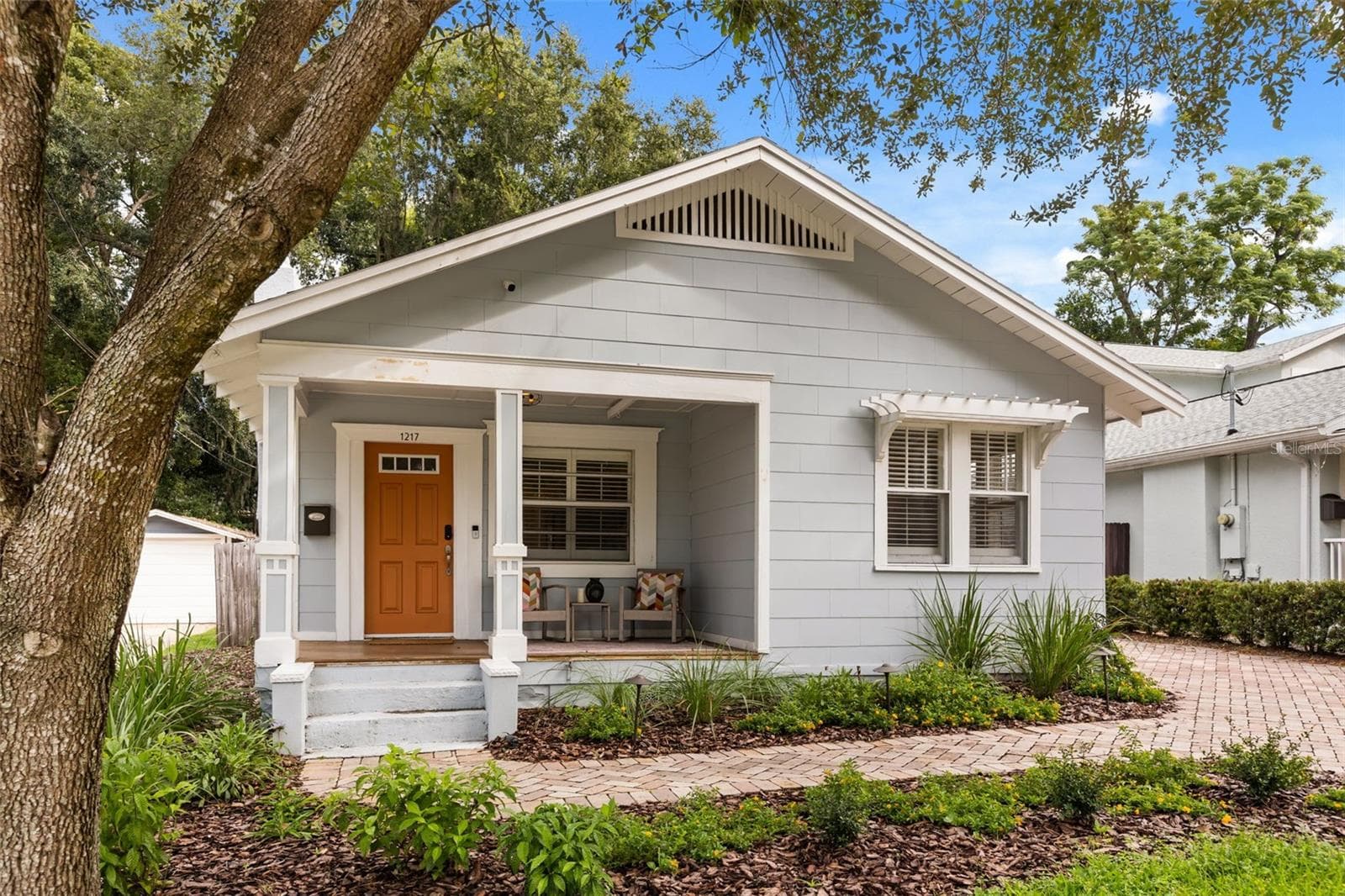 1217 NOBLE PL