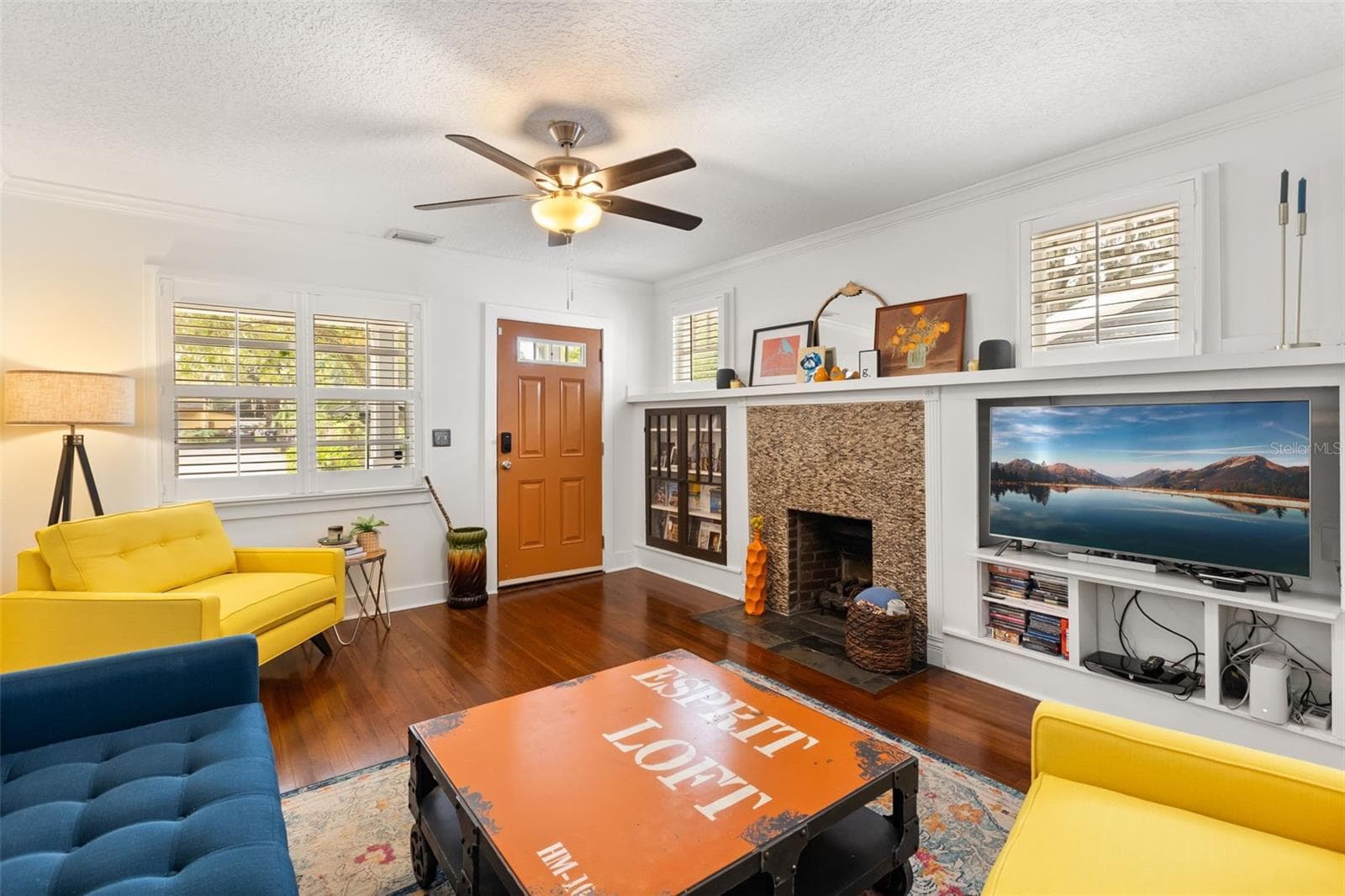 Loaded with Natural Light - 1217 NOBLE PL, ORLANDO