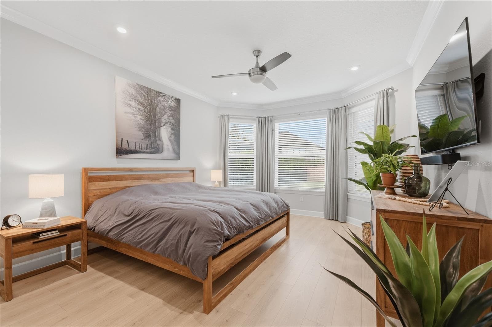 Master Bedroom with lots of windows - 1334 ZEEK RIDGE ST, CLERMONT