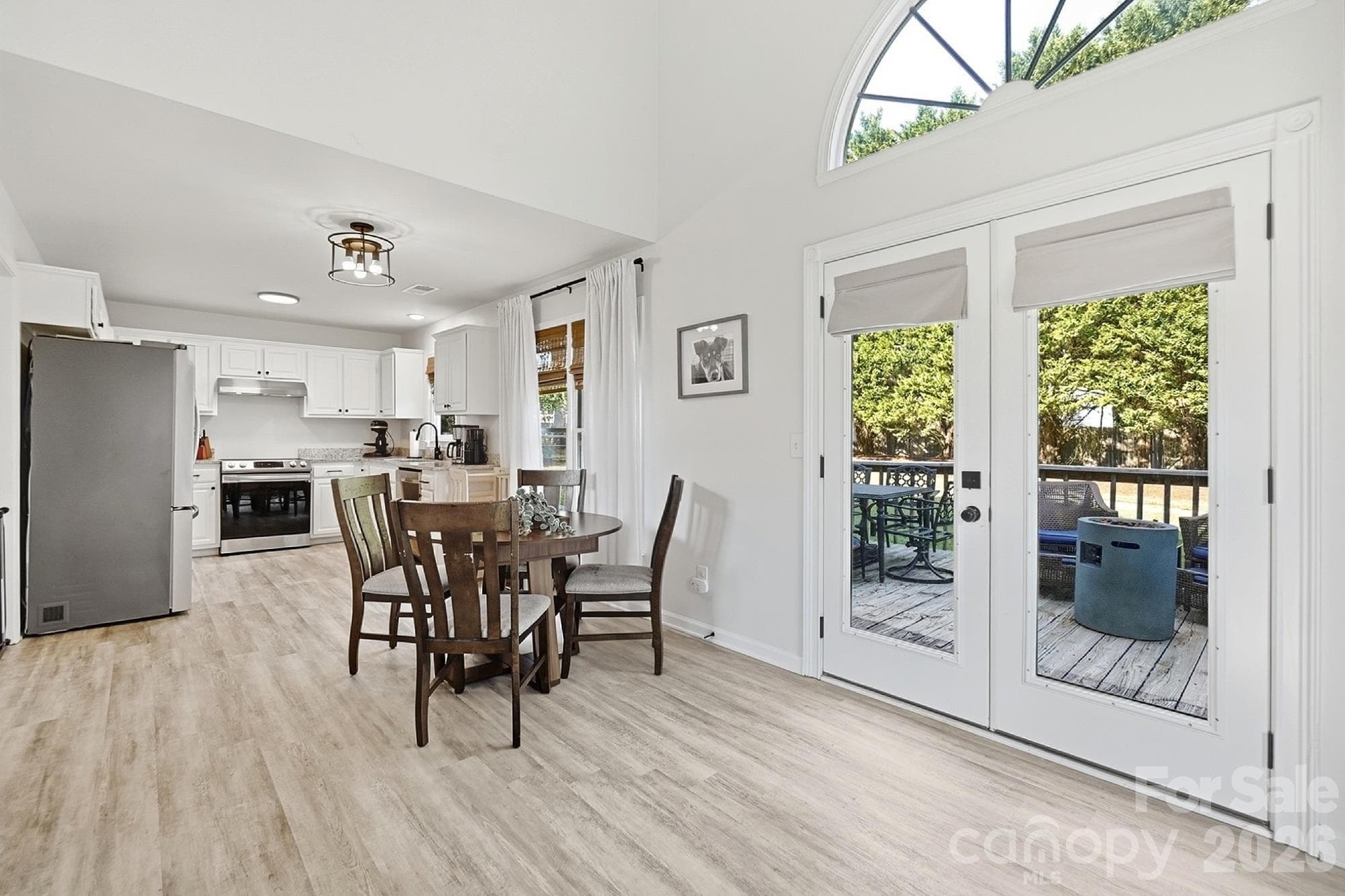 Single Family Residence at 127 Sea Island Boulevard, Fort Mill, photo 11 of 39