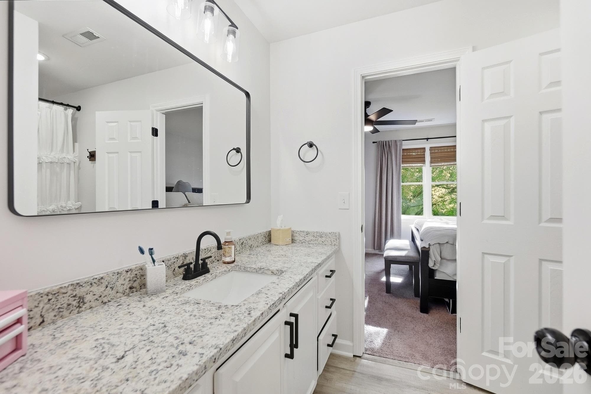 Single Family Residence at 127 Sea Island Boulevard, Fort Mill, photo 28 of 39