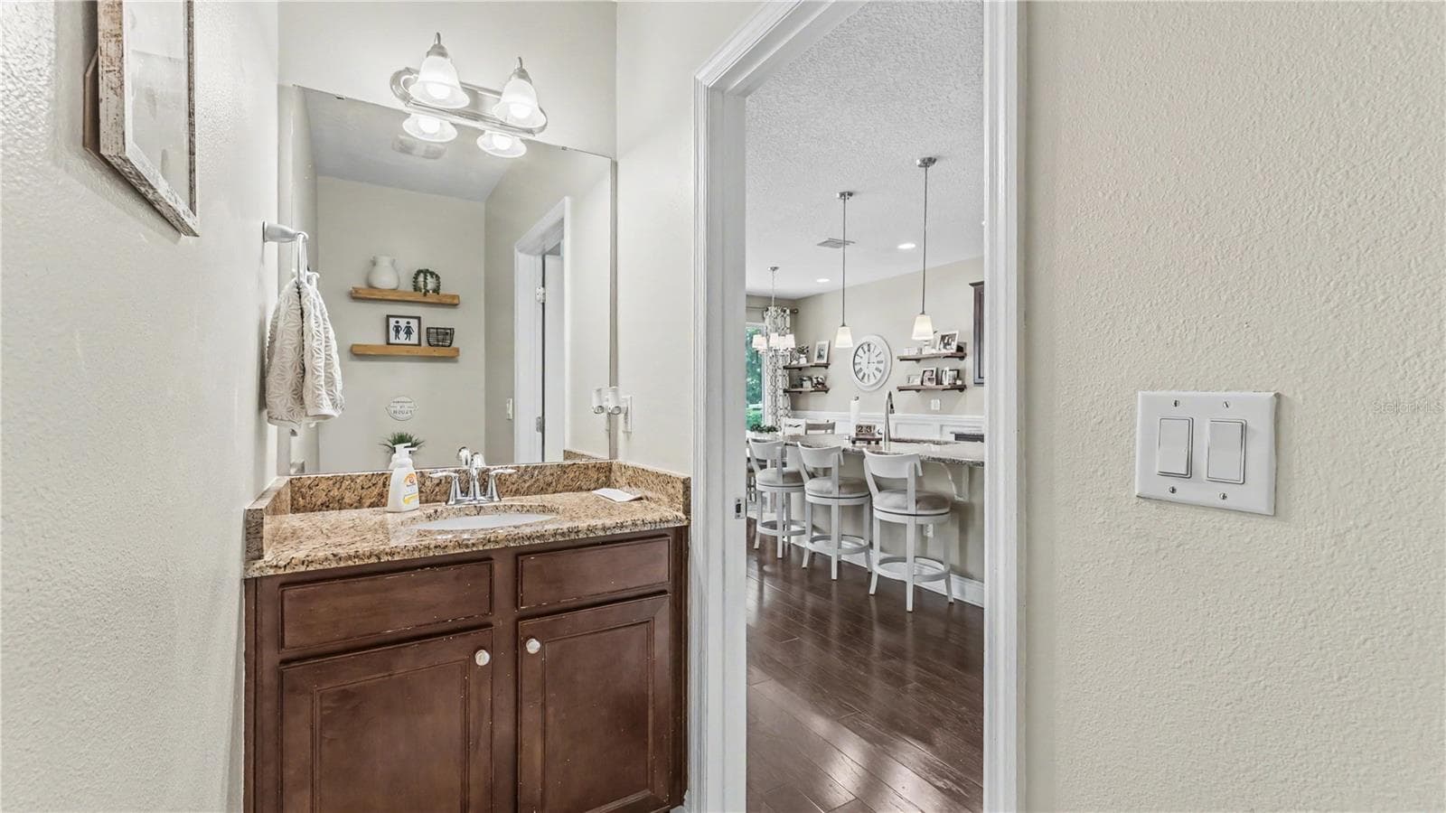 Single Family Residence at 132 MAGNETA LOOP, AUBURNDALE, photo 13 of 49