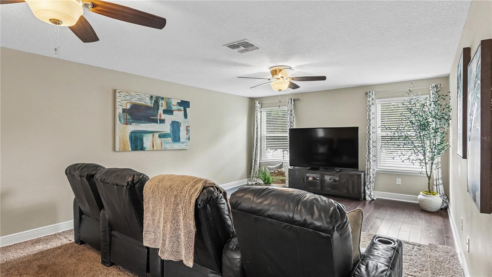 Single Family Residence at 132 MAGNETA LOOP, AUBURNDALE, photo 24 of 49