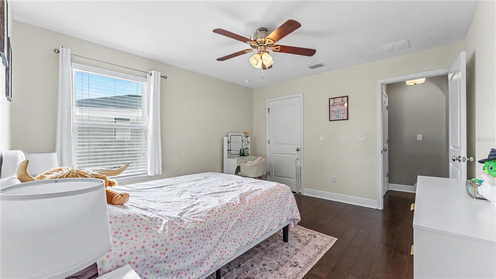 Single Family Residence at 132 MAGNETA LOOP, AUBURNDALE, photo 28 of 49