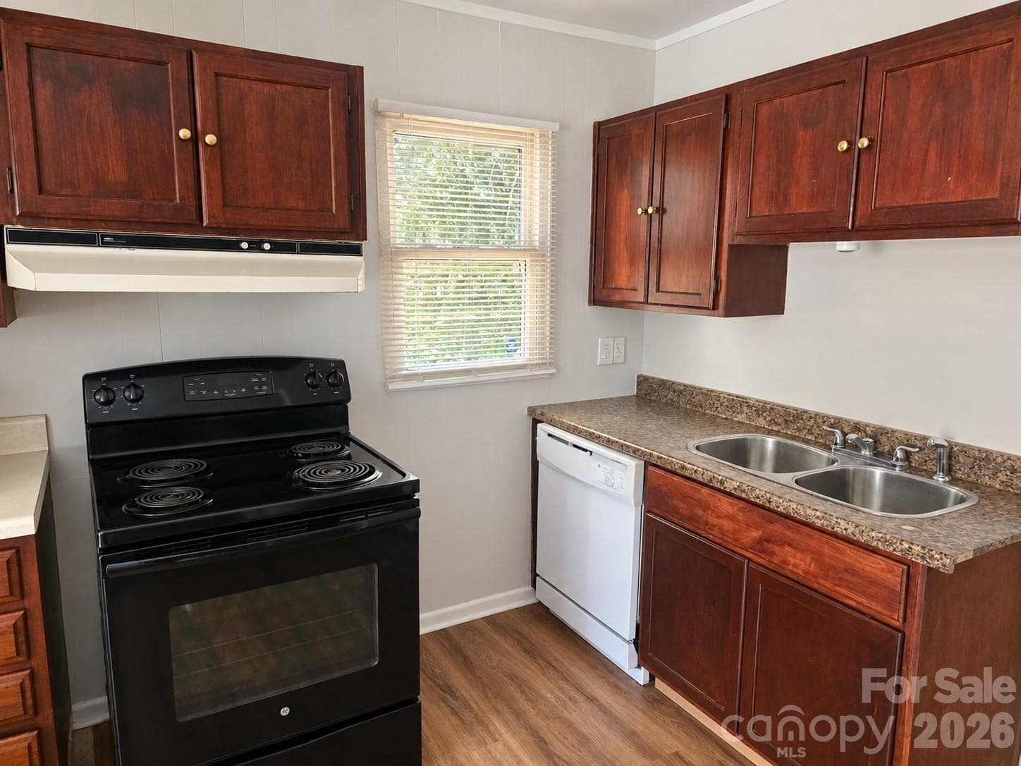 Single Family Residence at 3135 Marney Avenue, Charlotte, photo 6 of 11